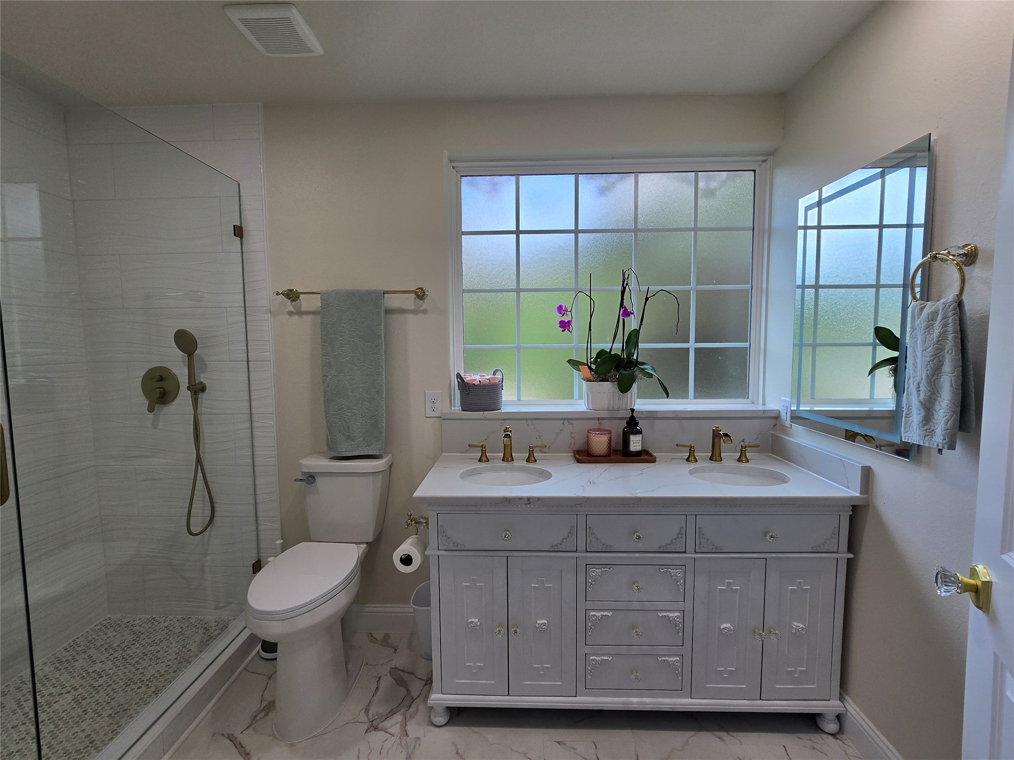 401 E Chestnut Street Denison TX 75021