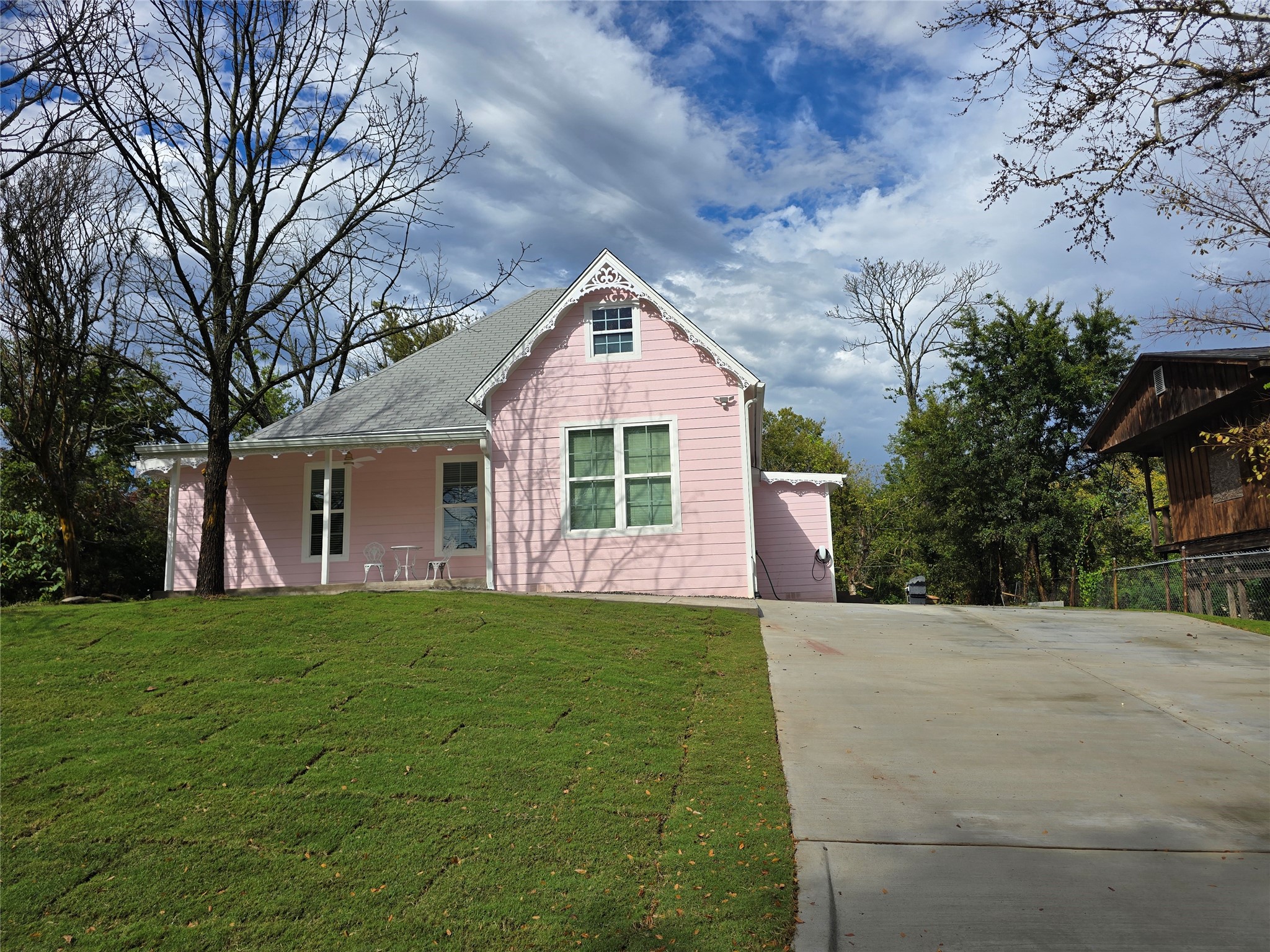 401 E Chestnut Street Denison TX 75021