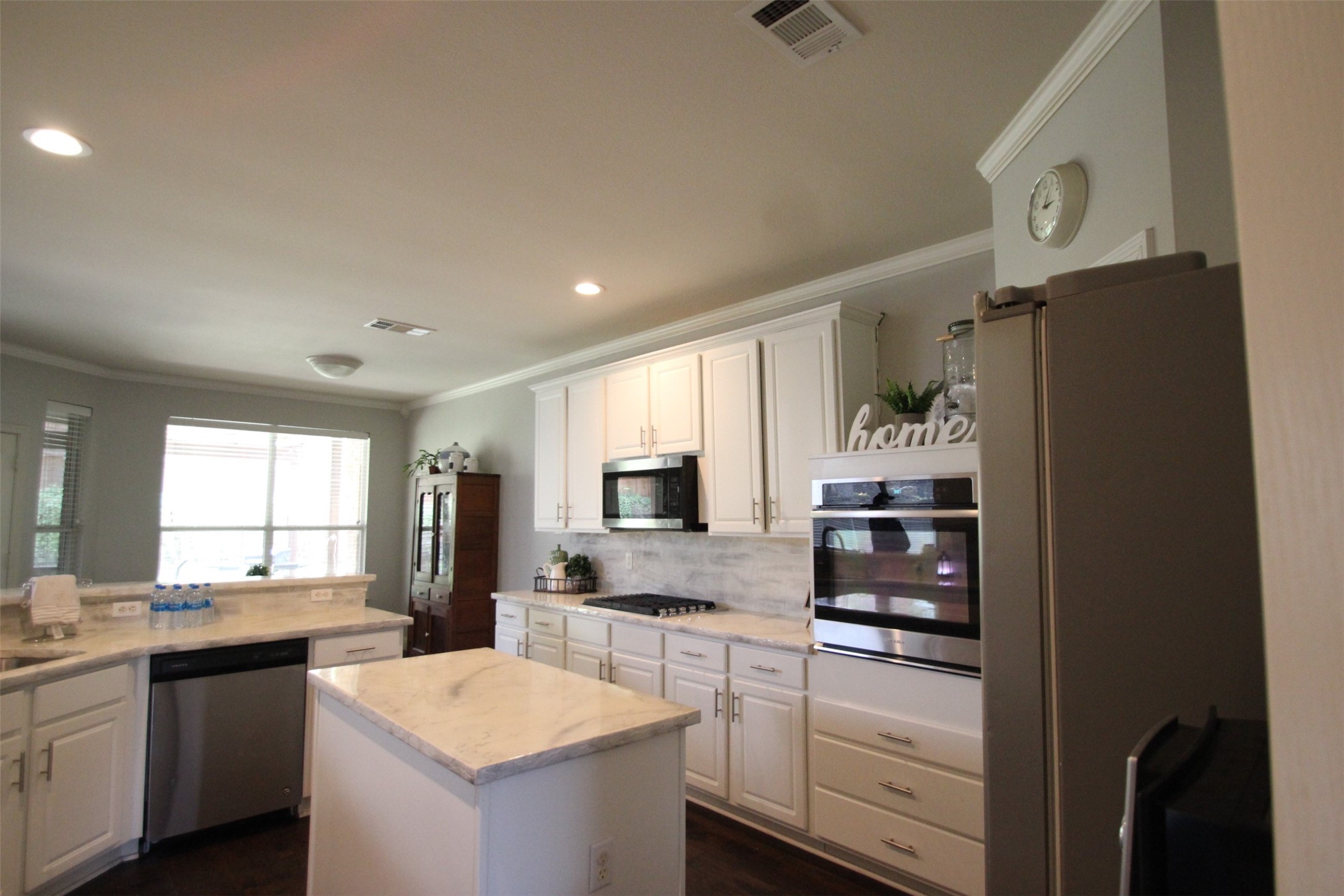 1716 Winding Hollow Lane Mckinney TX 75072