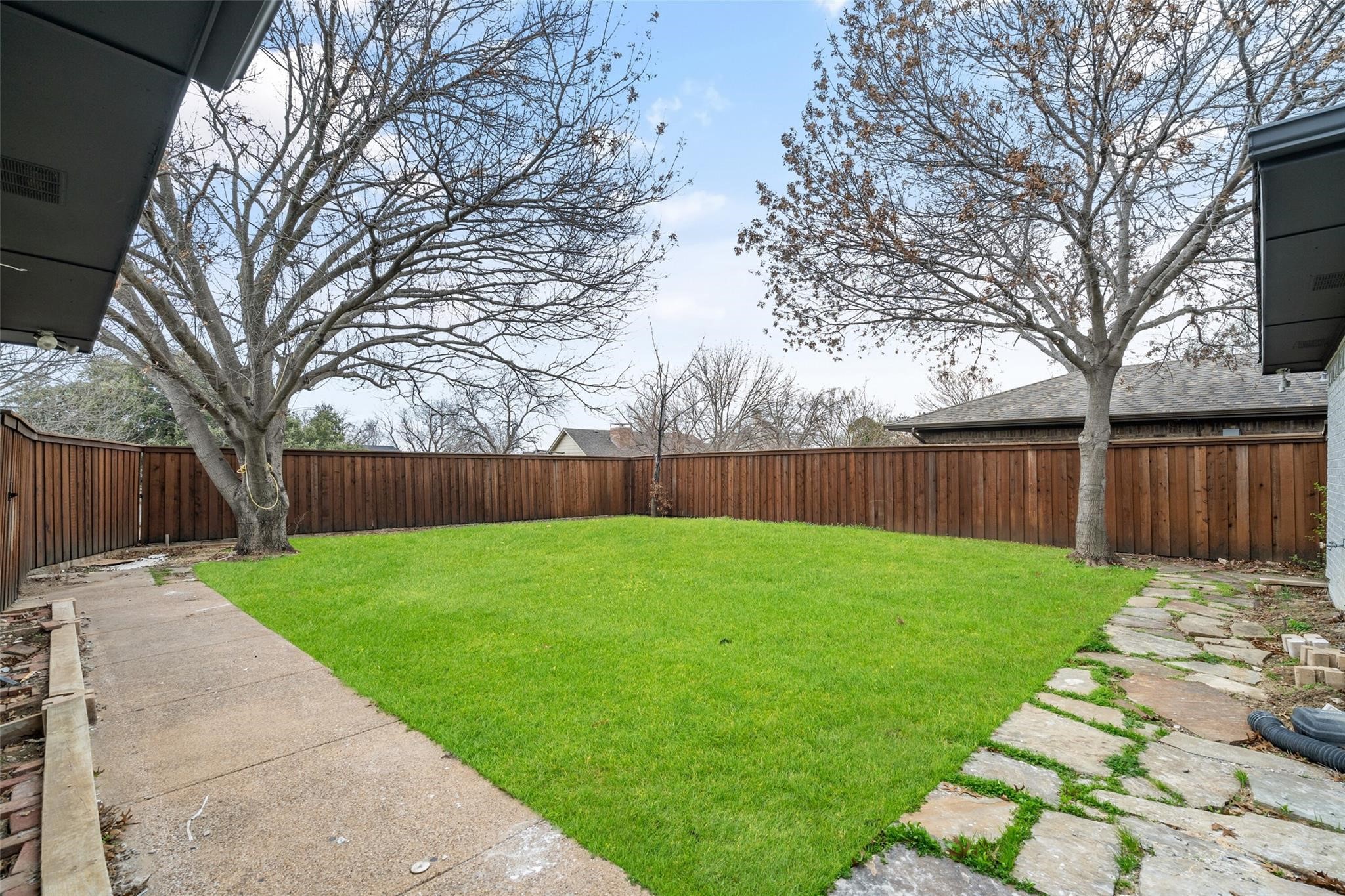 1706 Southampton Drive Carrollton TX 75007
