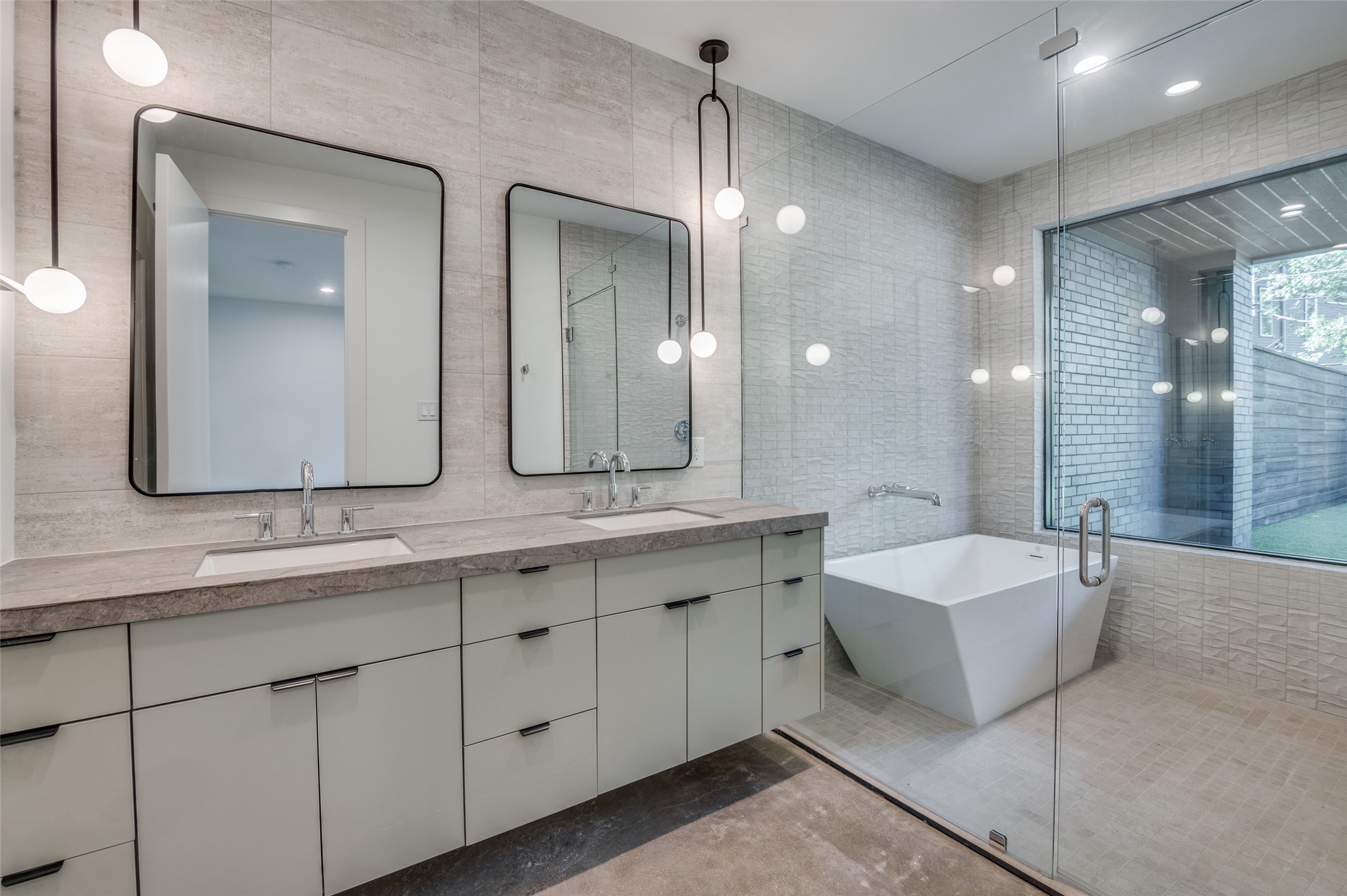 4525 Weldon Street Dallas TX 75204