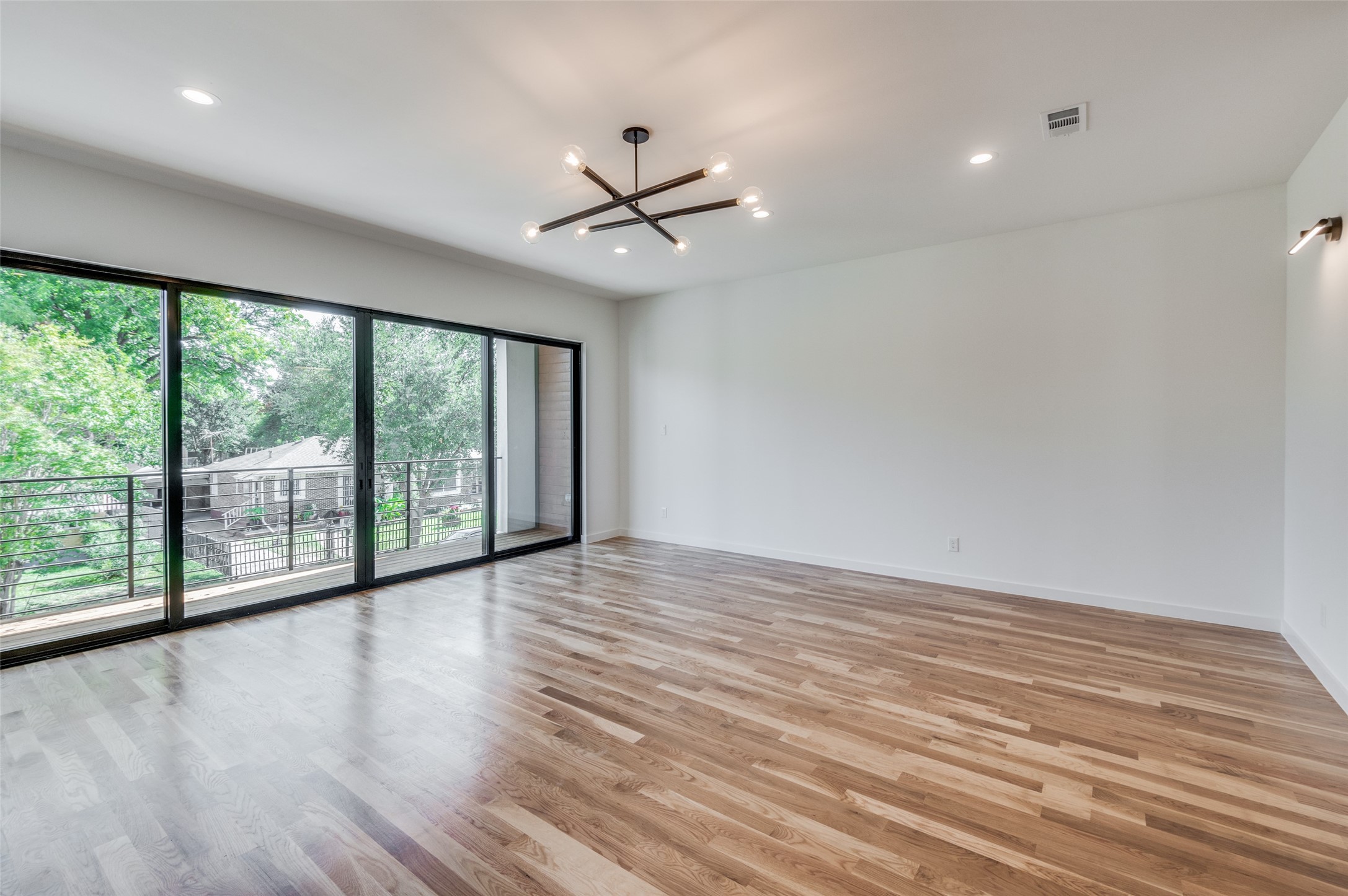 4525 Weldon Street Dallas TX 75204