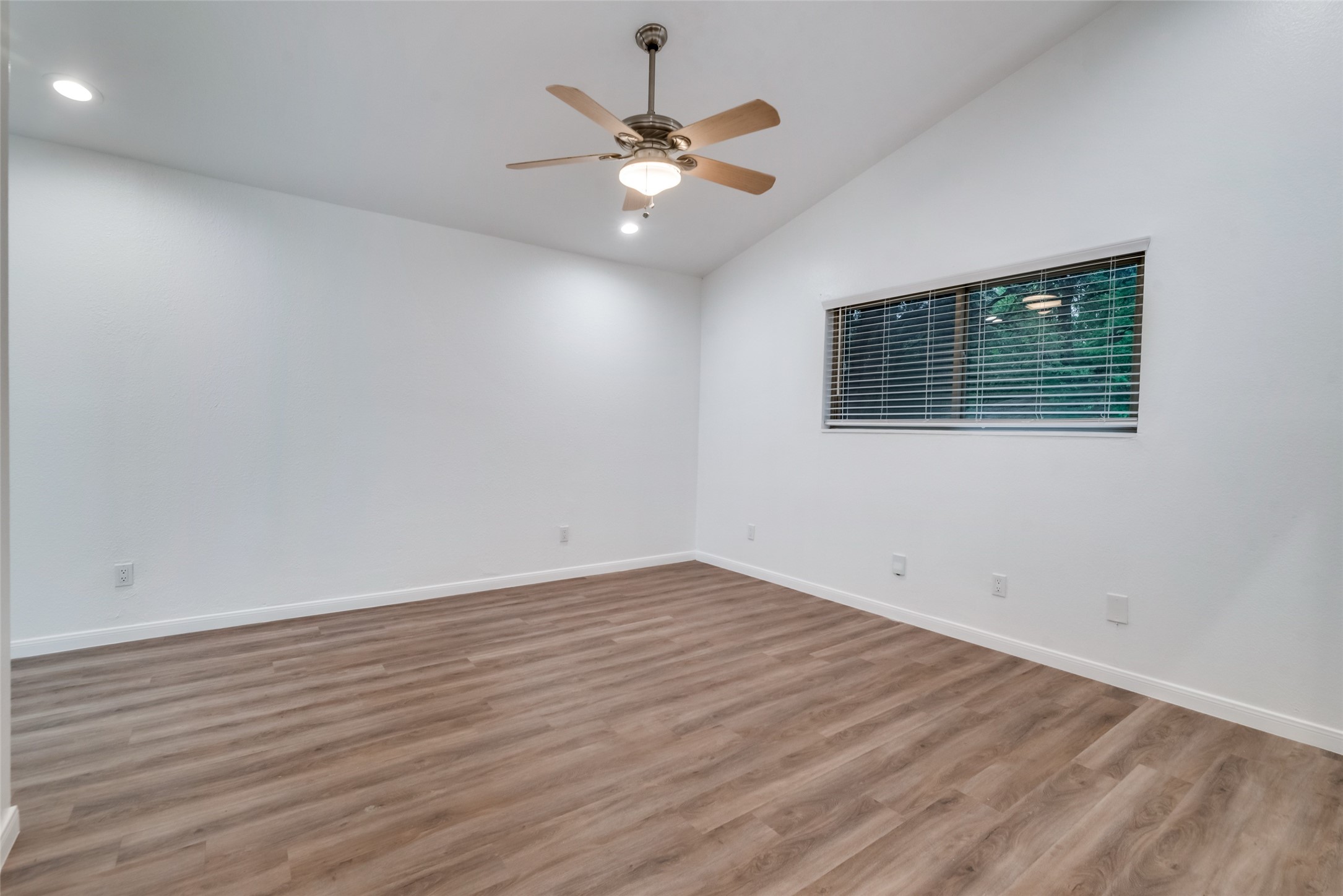 3940 Dalgreen Circle Dallas TX 75214
