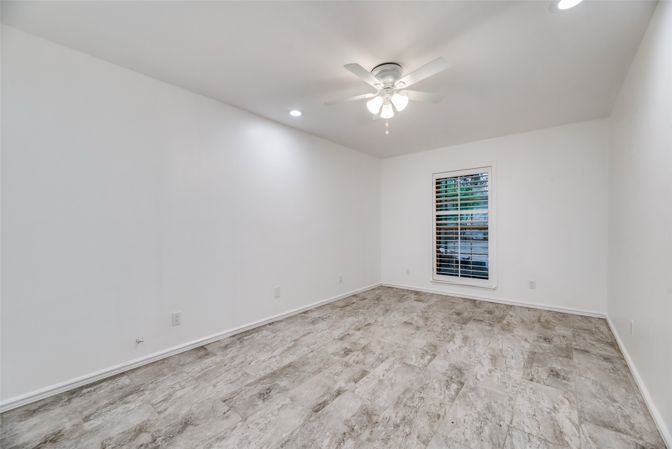 3940 Dalgreen Circle Dallas TX 75214