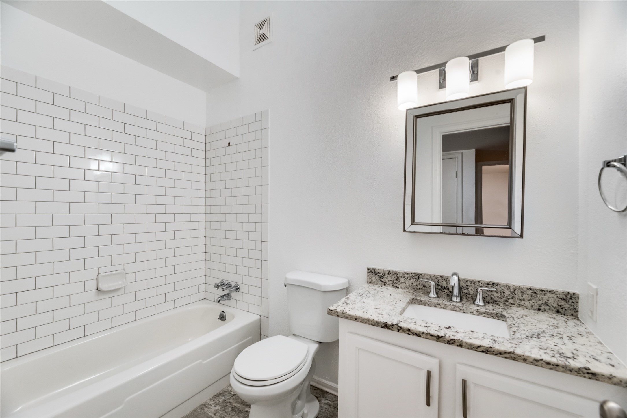 3940 Dalgreen Circle Dallas TX 75214