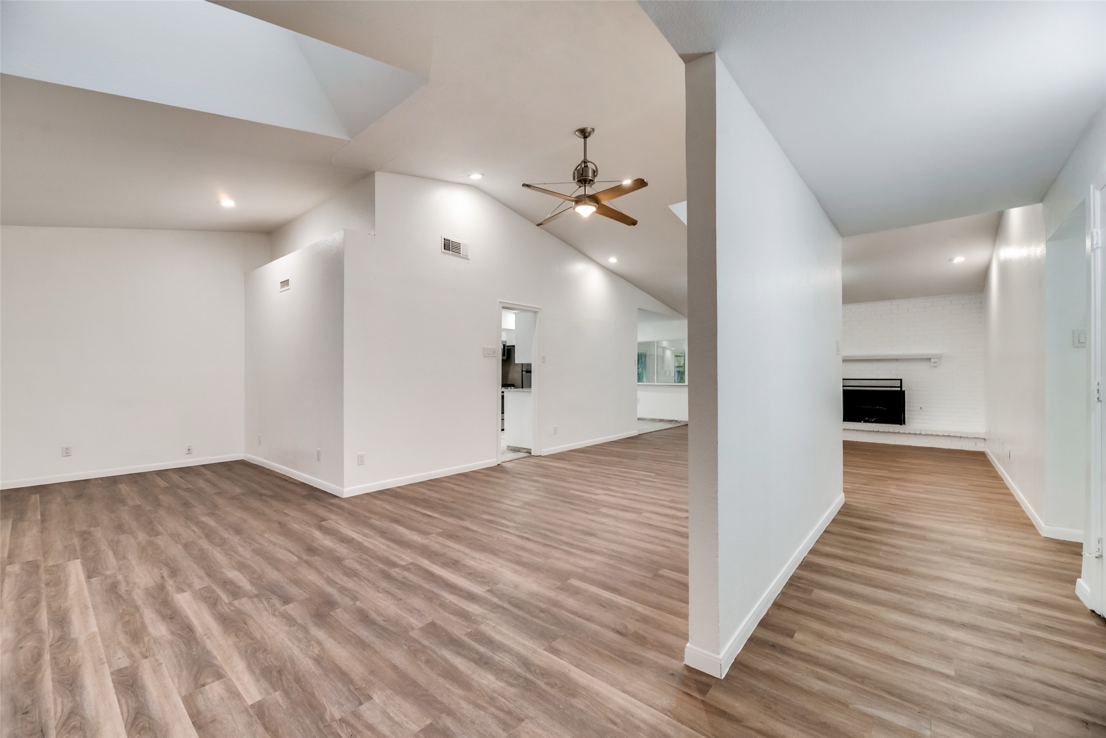3940 Dalgreen Circle Dallas TX 75214