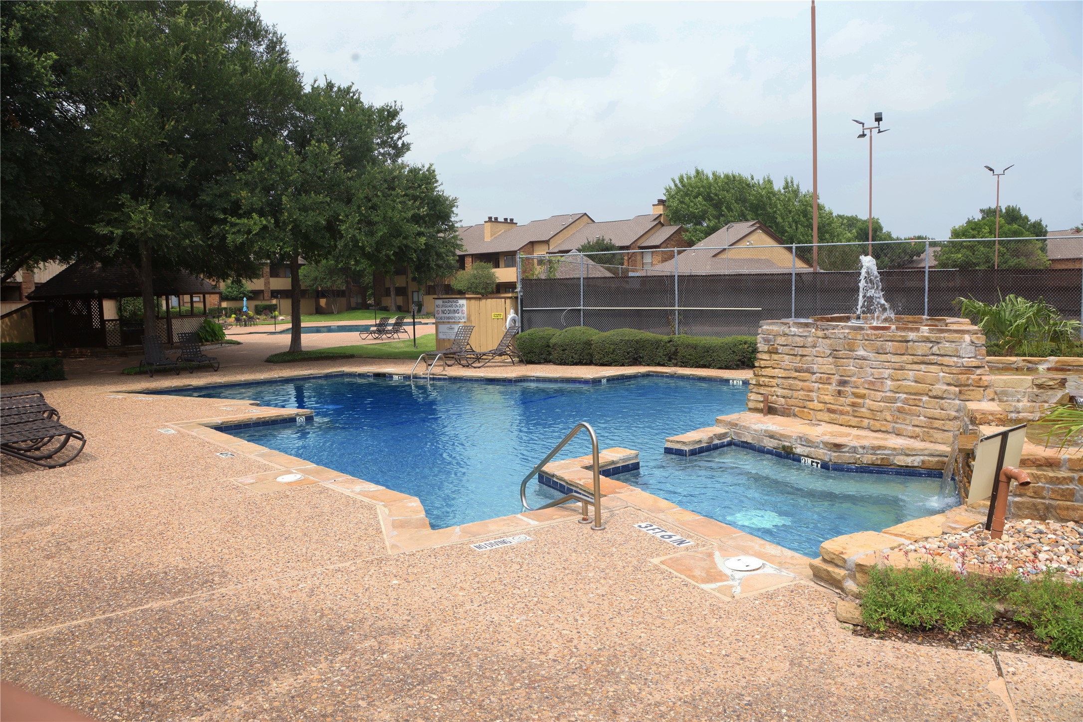 1105 Calico Lane Arlington TX 76011