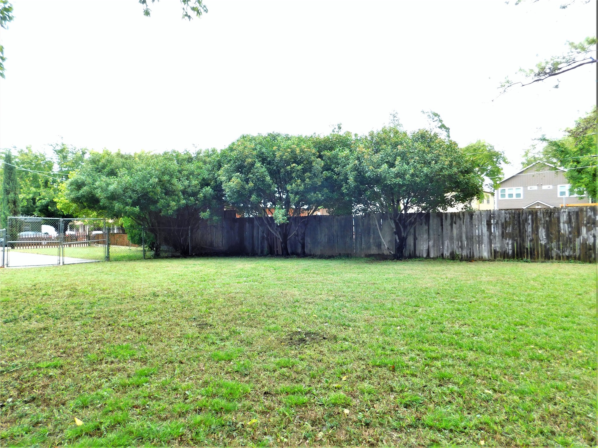 1007 W Collins Street Denton TX 76201