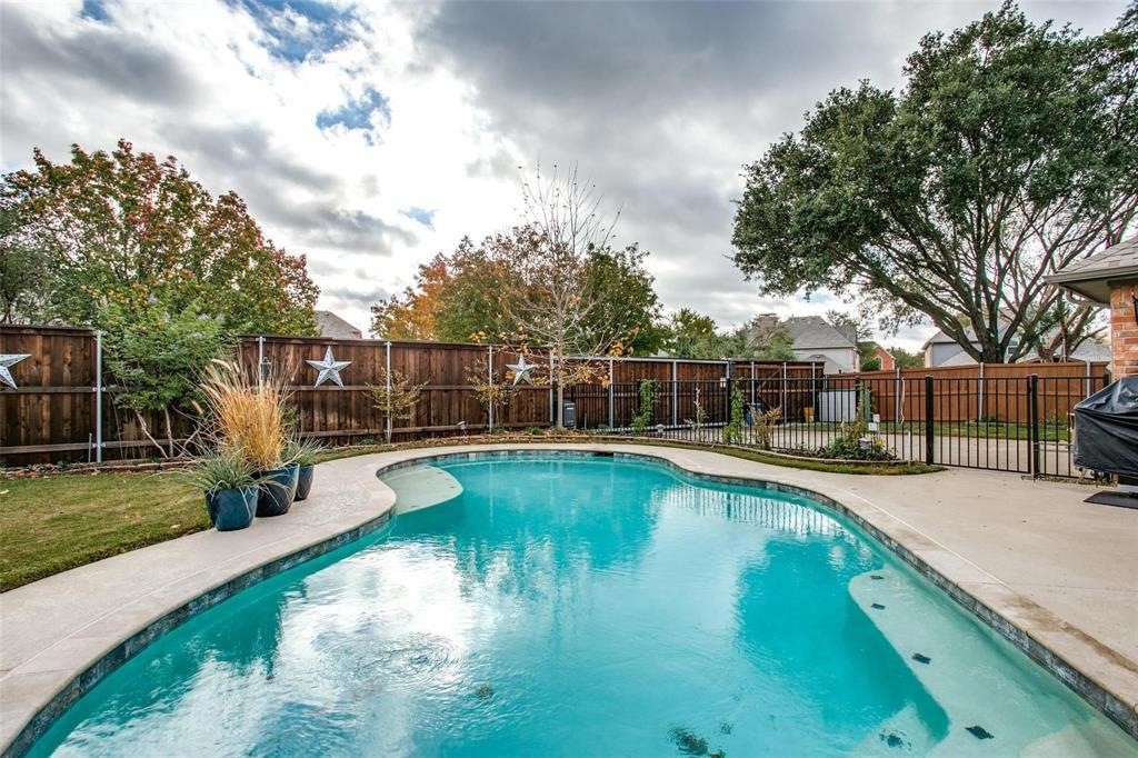 1048 Village Parkway Coppell TX 75019