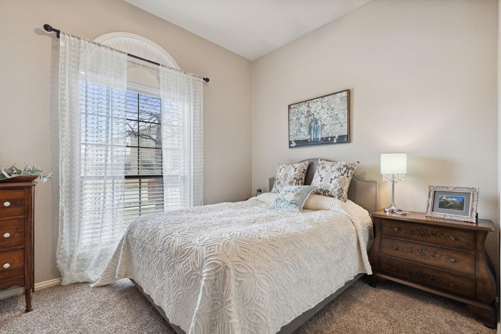 525 Braewick Drive Fort Worth TX 76131