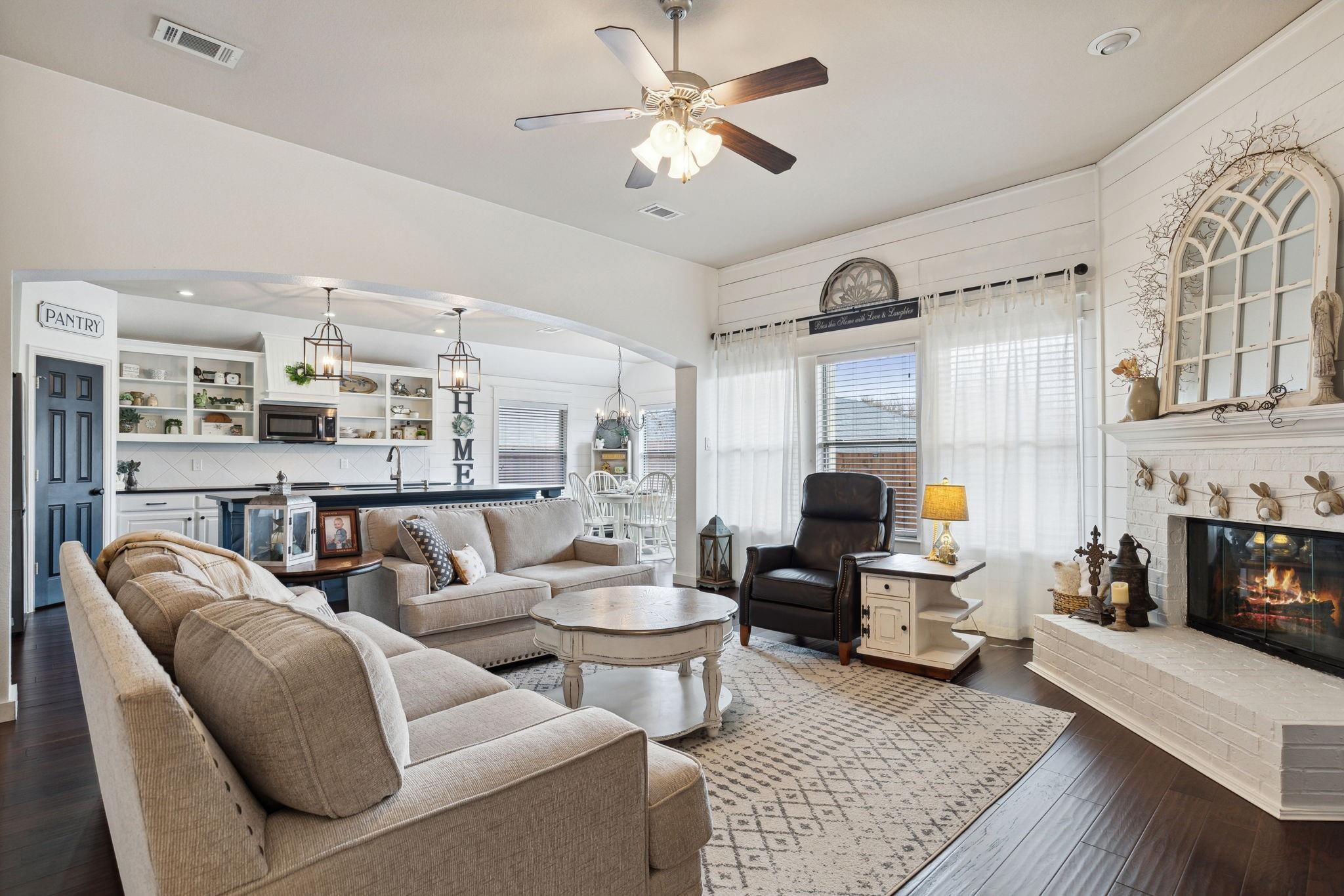 525 Braewick Drive Fort Worth TX 76131