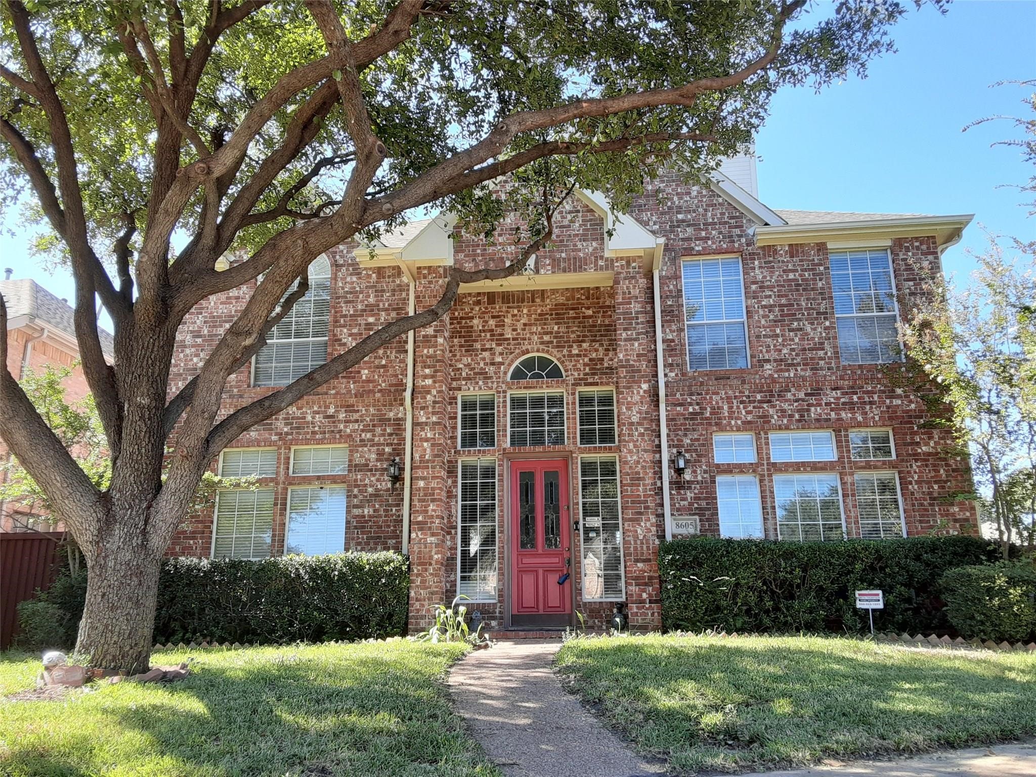 8605 Mill Creek Road Irving TX 75063