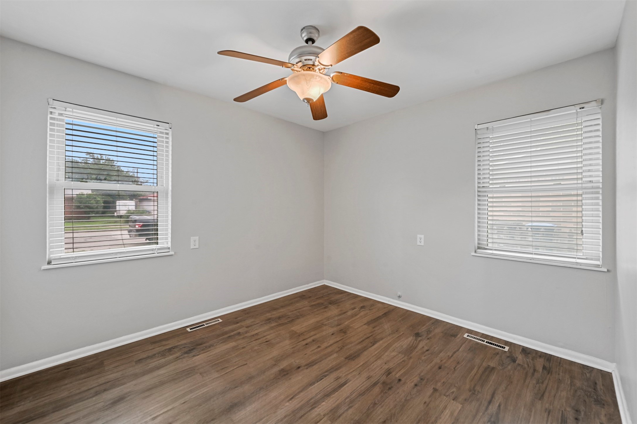 6209 Shadydell Drive Fort Worth TX 76135