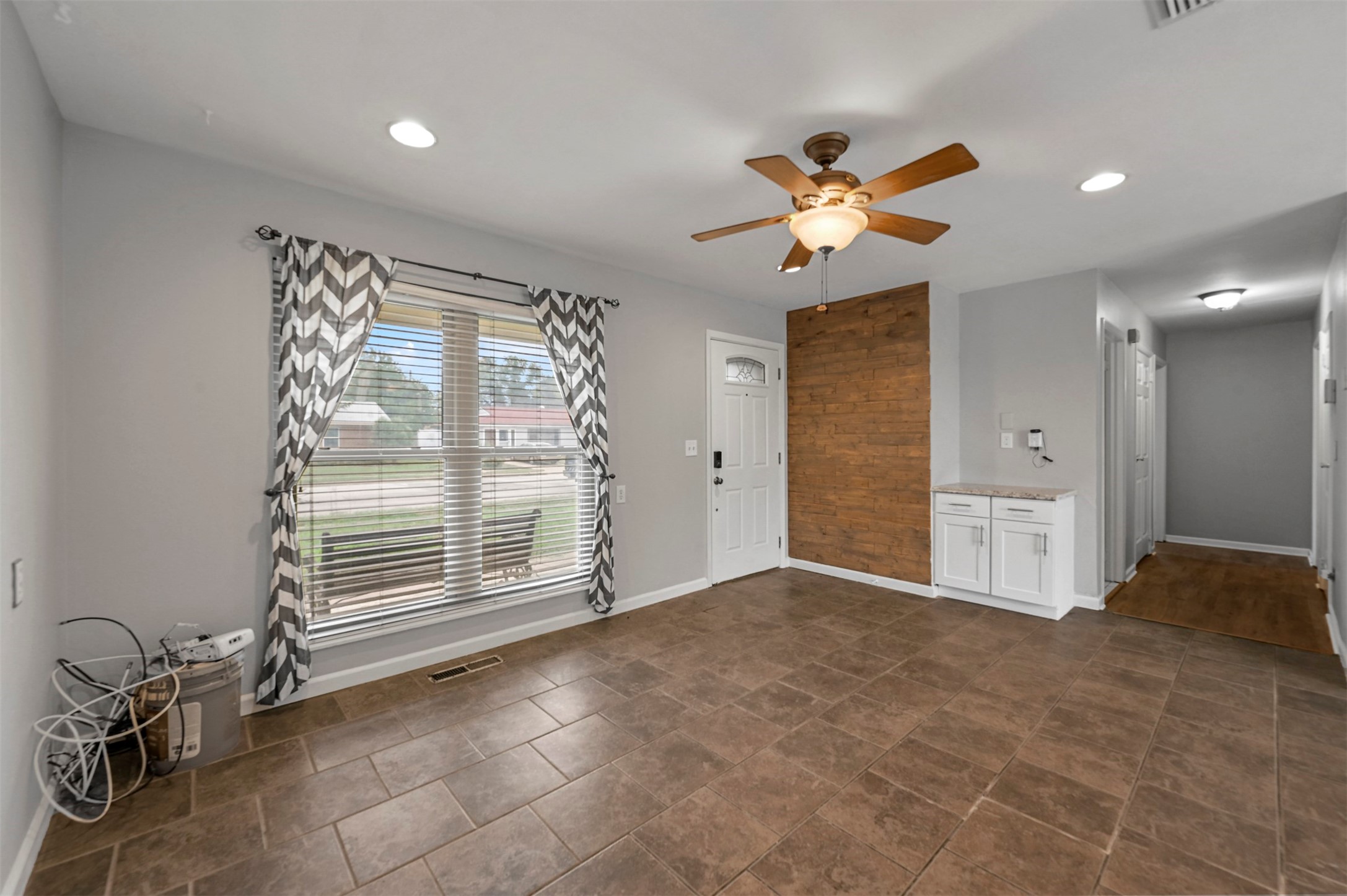 6209 Shadydell Drive Fort Worth TX 76135