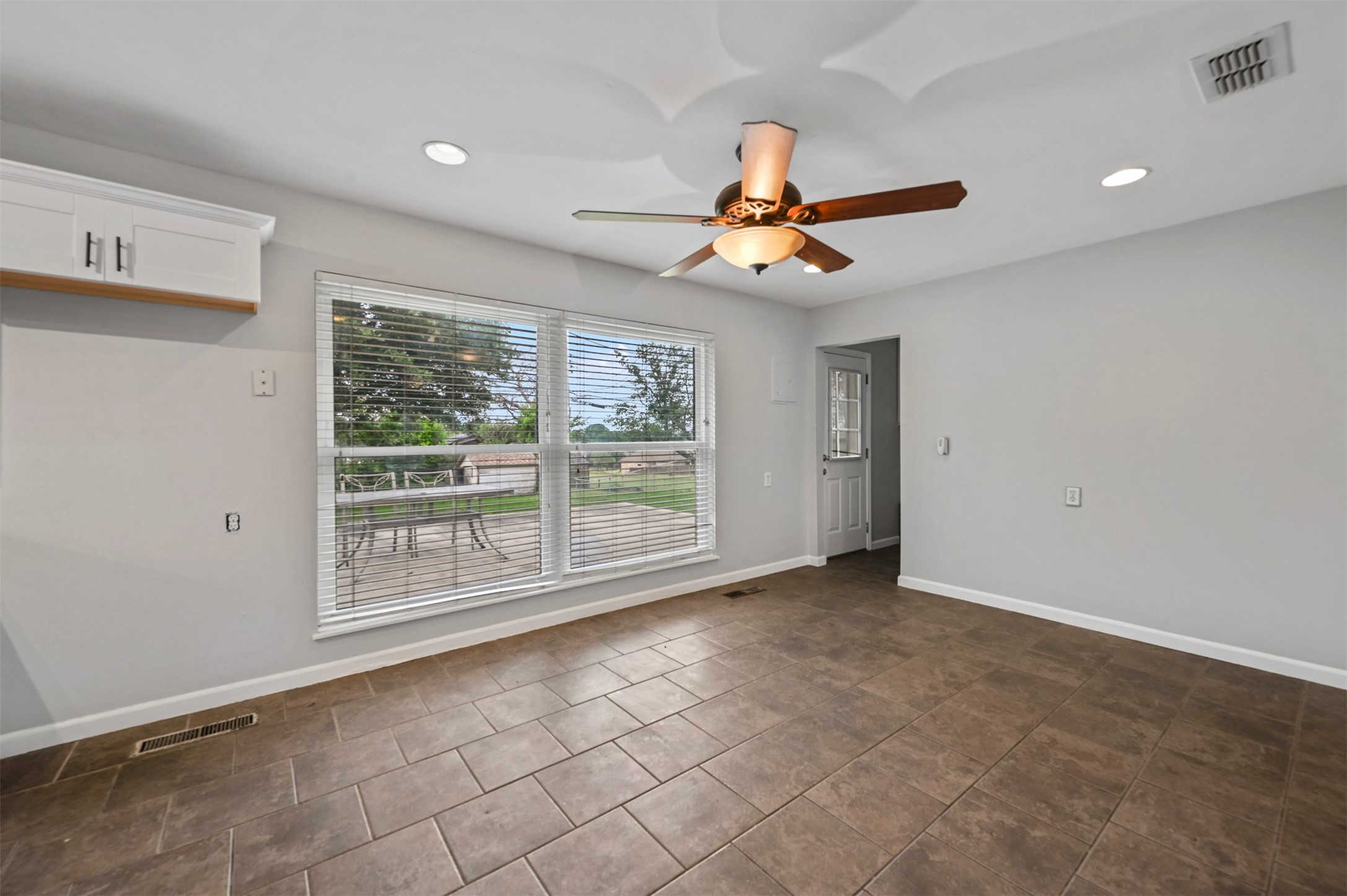 6209 Shadydell Drive Fort Worth TX 76135