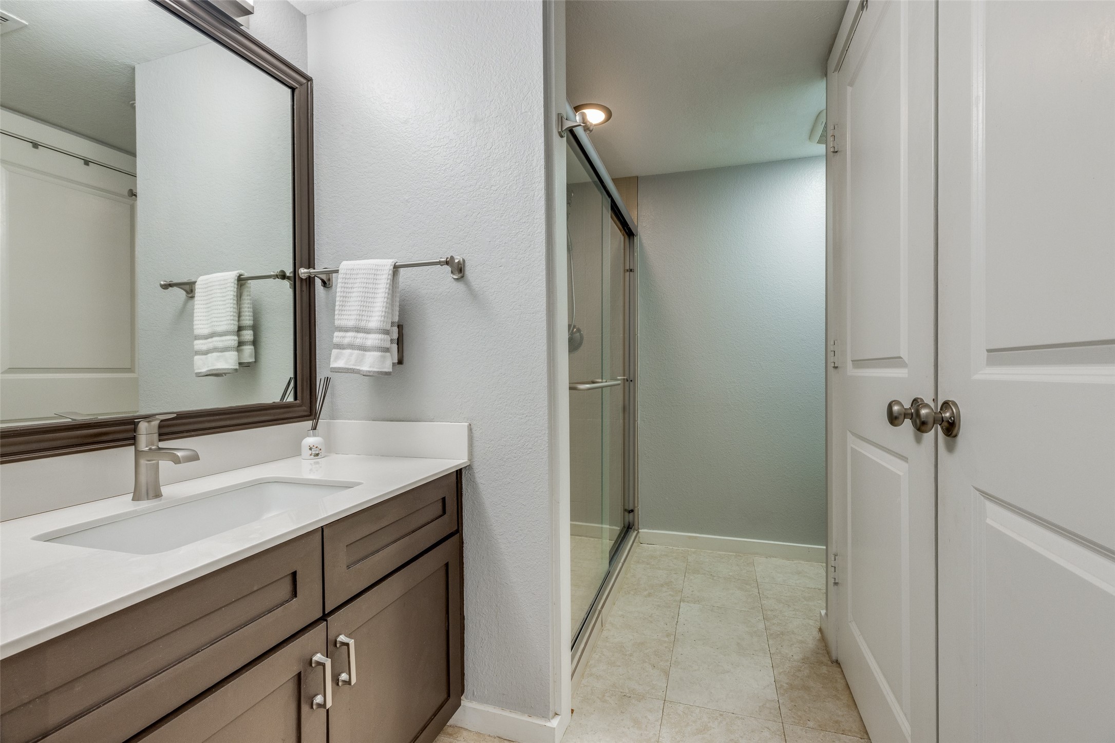5111 Manett Street Dallas TX 75206