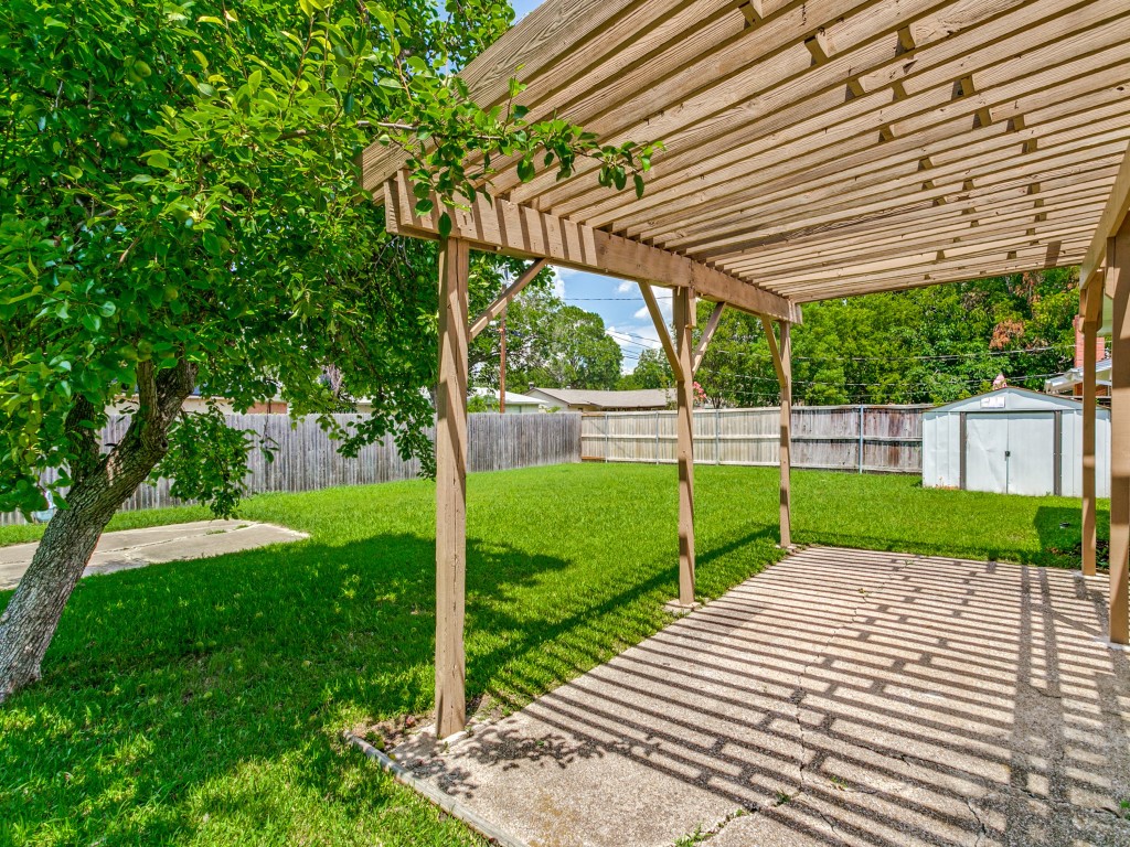3023 Topaz Lane Farmers Branch TX 75234