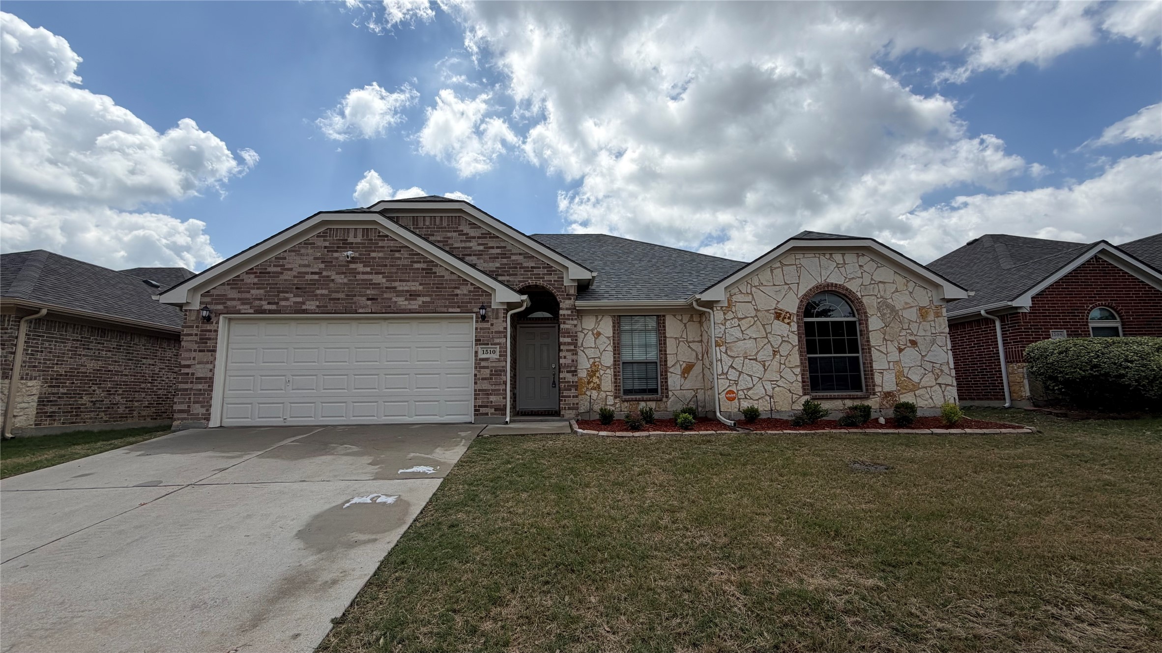 1510 White Willow Lane Arlington TX 76002