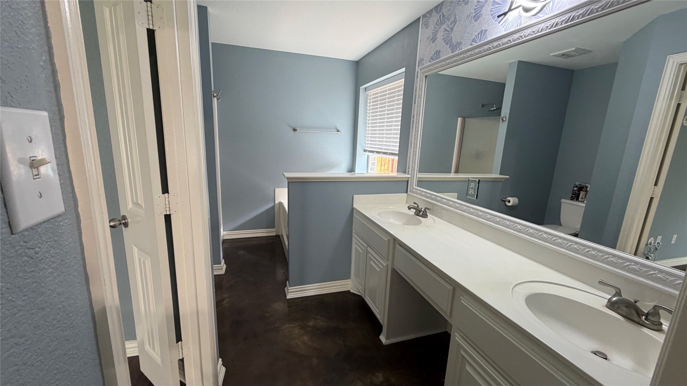 1510 White Willow Lane Arlington TX 76002