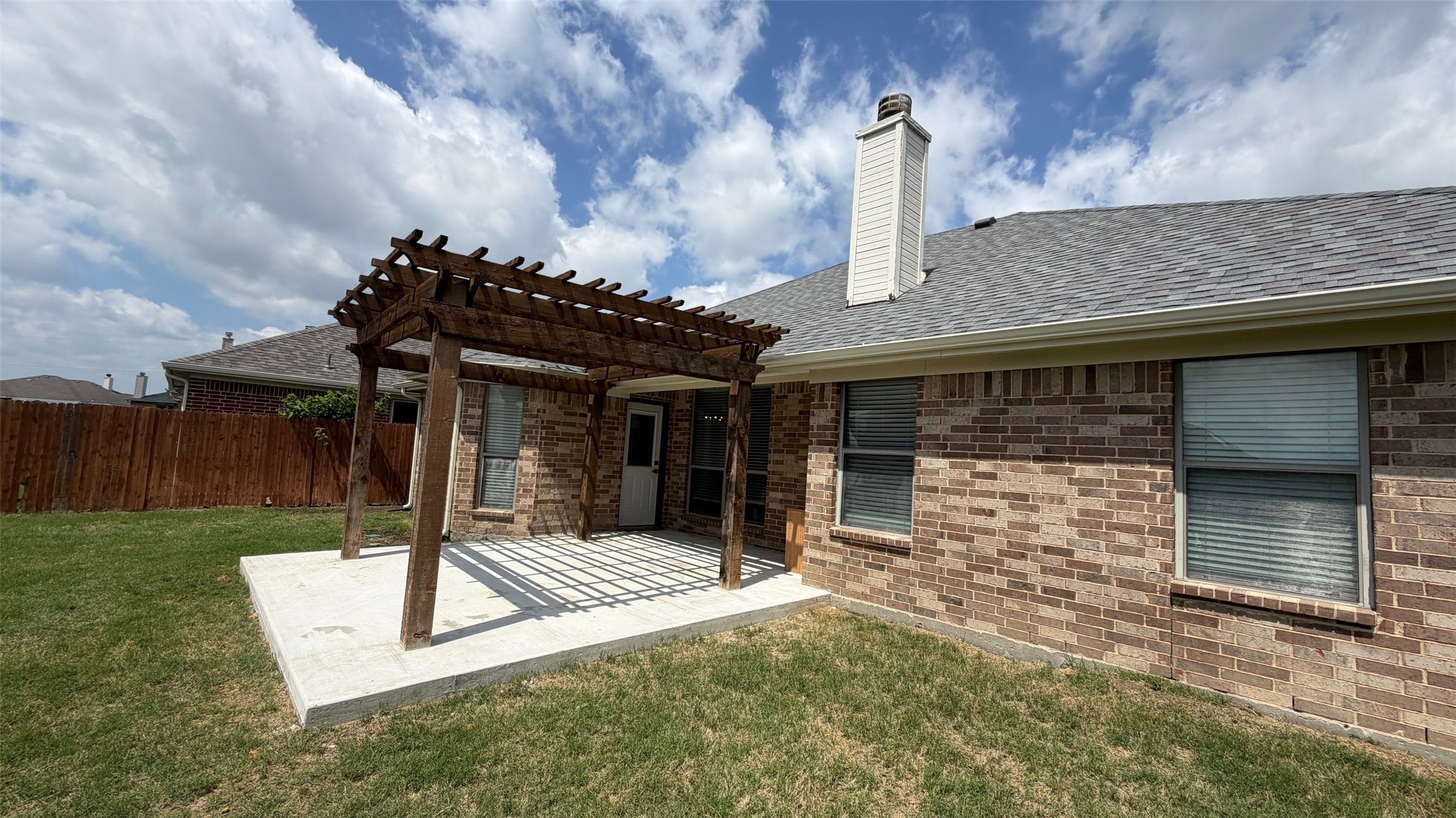 1510 White Willow Lane Arlington TX 76002