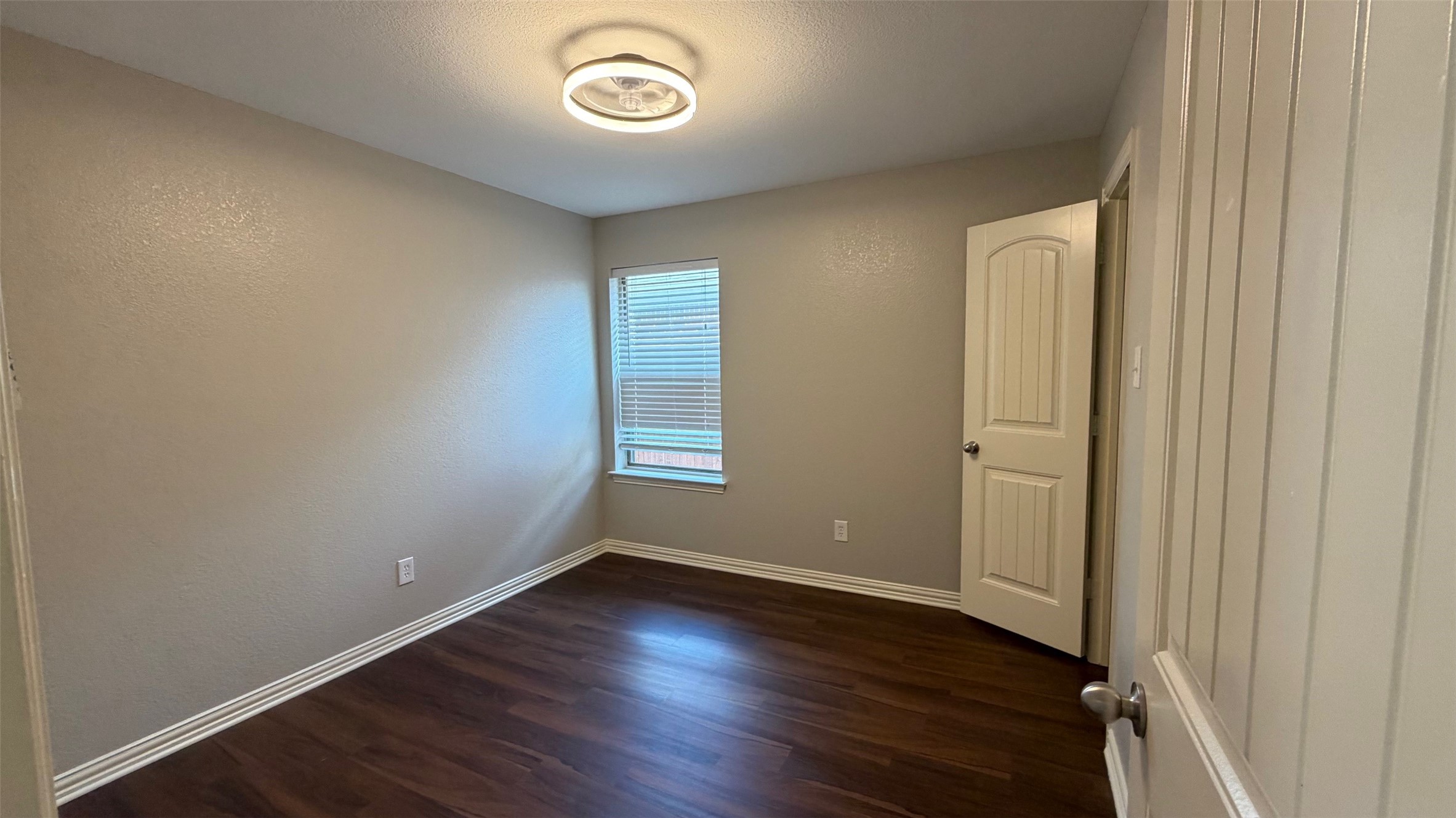 1510 White Willow Lane Arlington TX 76002