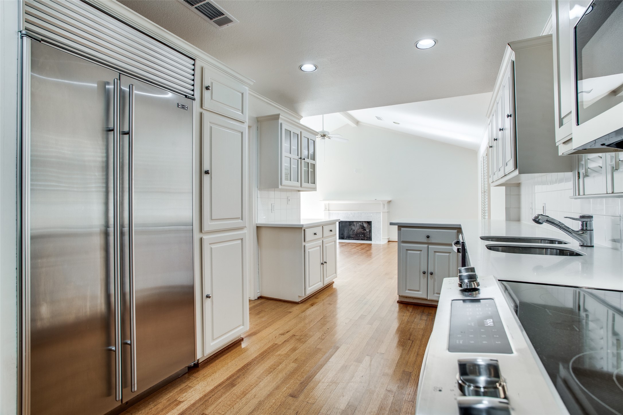4209 Greenbrier Drive University Park TX 75225