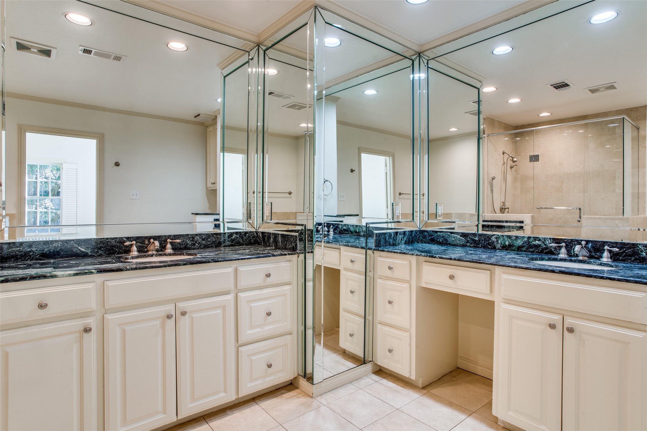4209 Greenbrier Drive University Park TX 75225
