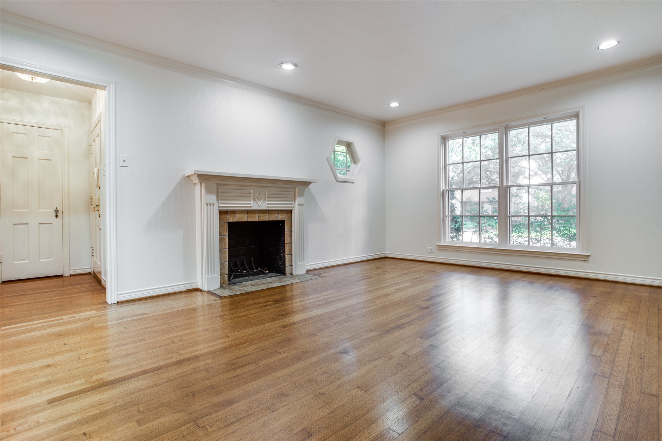 4209 Greenbrier Drive University Park TX 75225