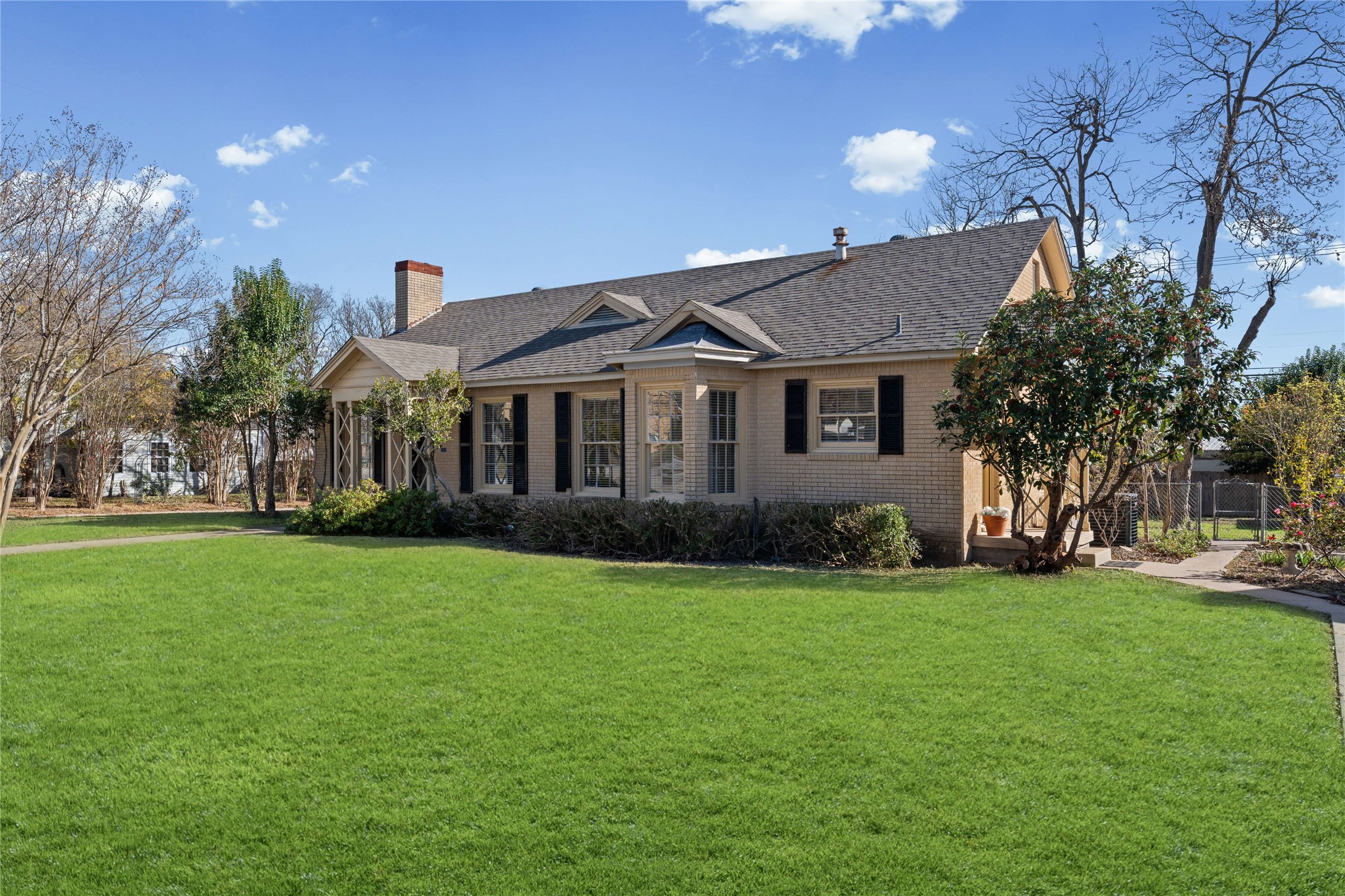 1919 N 7th Street Temple TX 76501