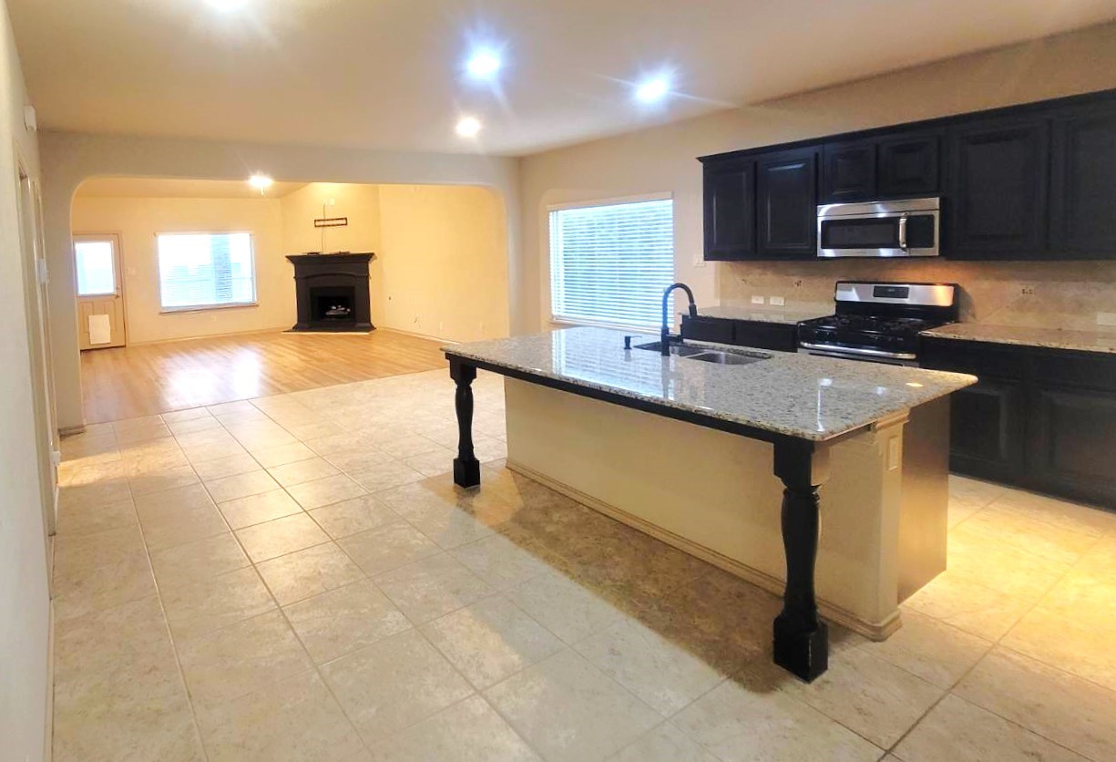 15628 Carlton Oaks Drive Fort Worth TX 76177