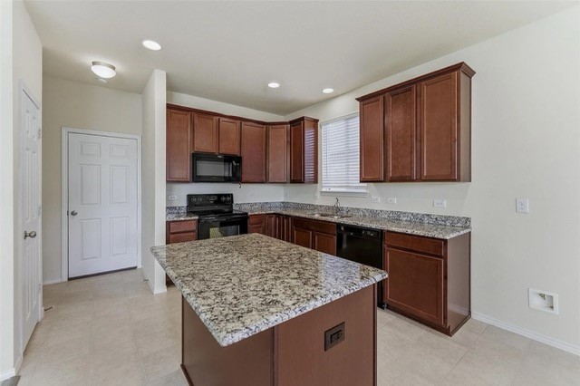 1520 Waggoner Drive Aubrey TX 76227