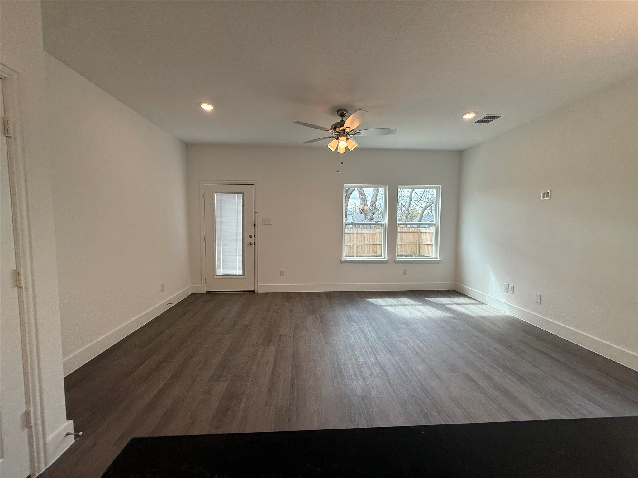 412 E 7th Street Bonham TX 75418