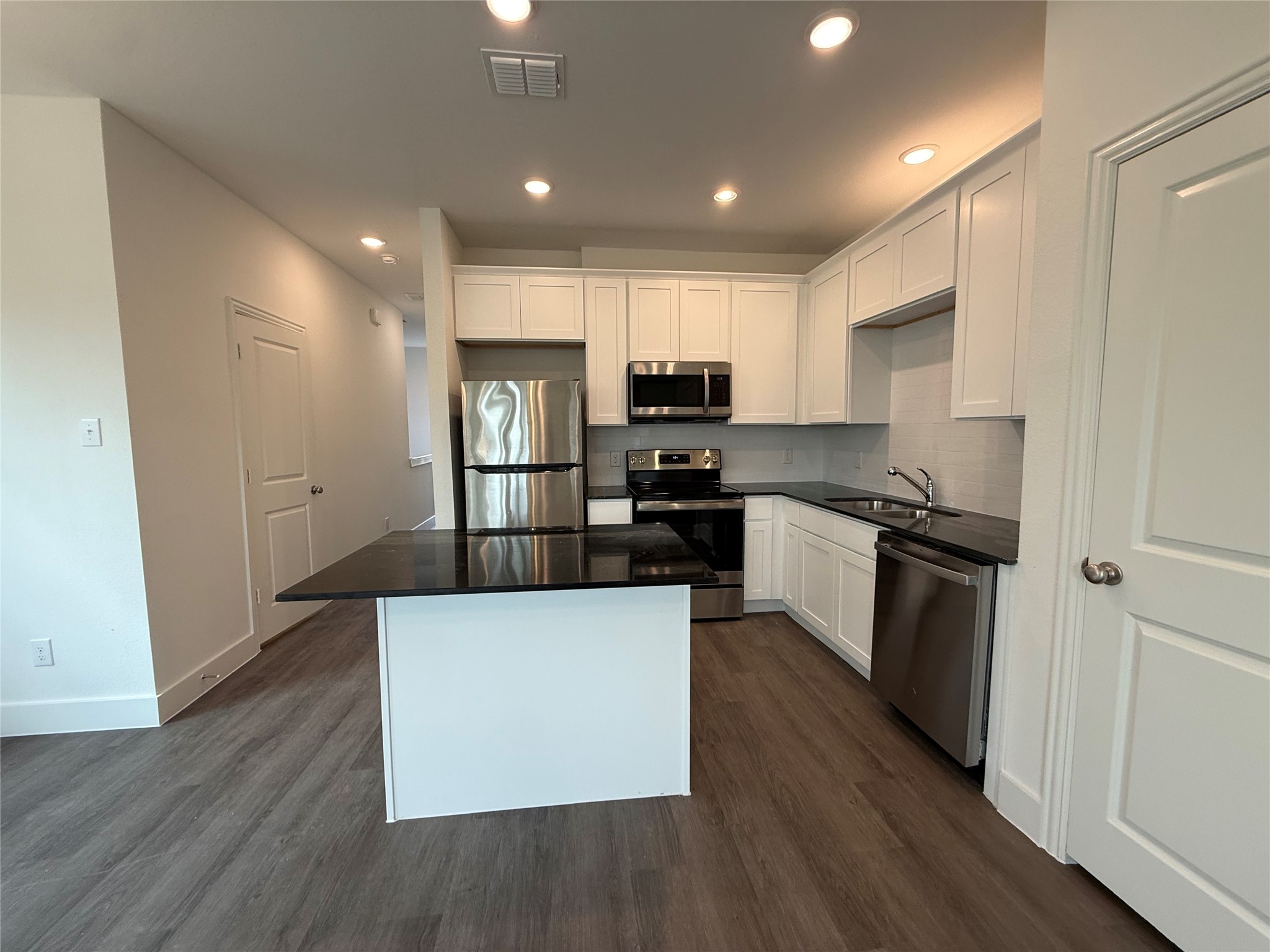 412 E 7th Street Bonham TX 75418
