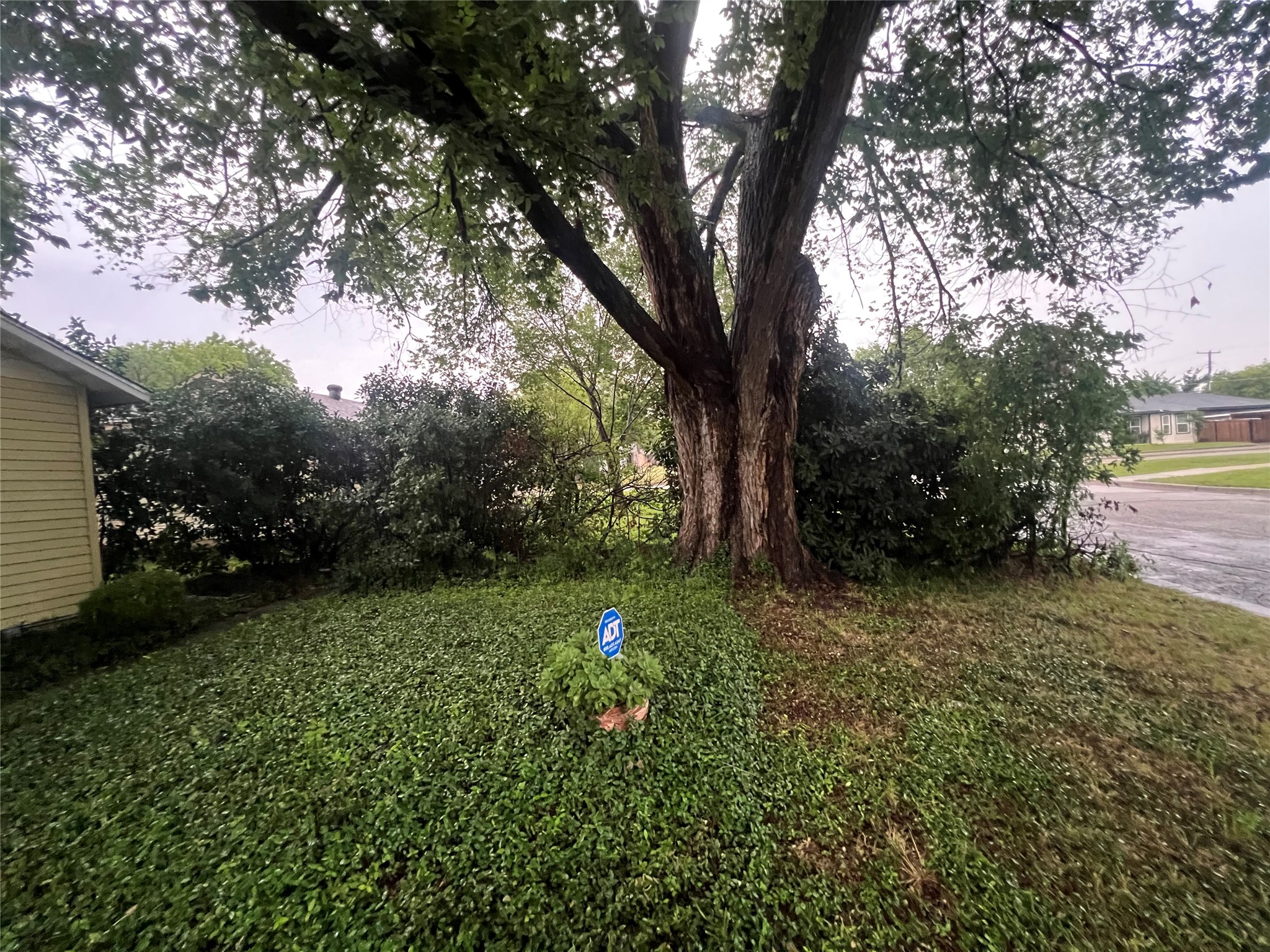 4233 Voncille Street Haltom City TX 76117