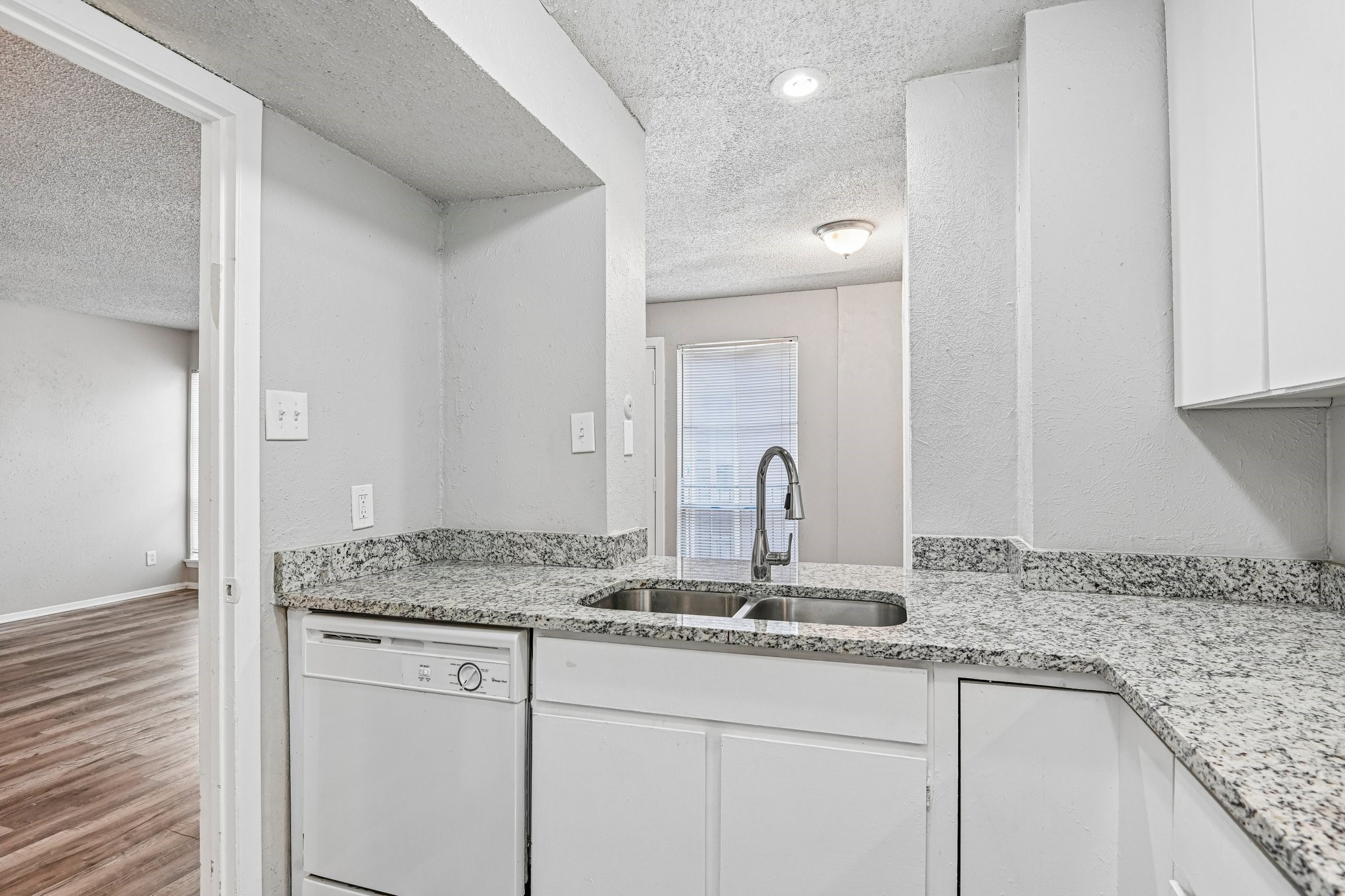 5534 Boca Raton Boulevard Fort Worth TX 76112
