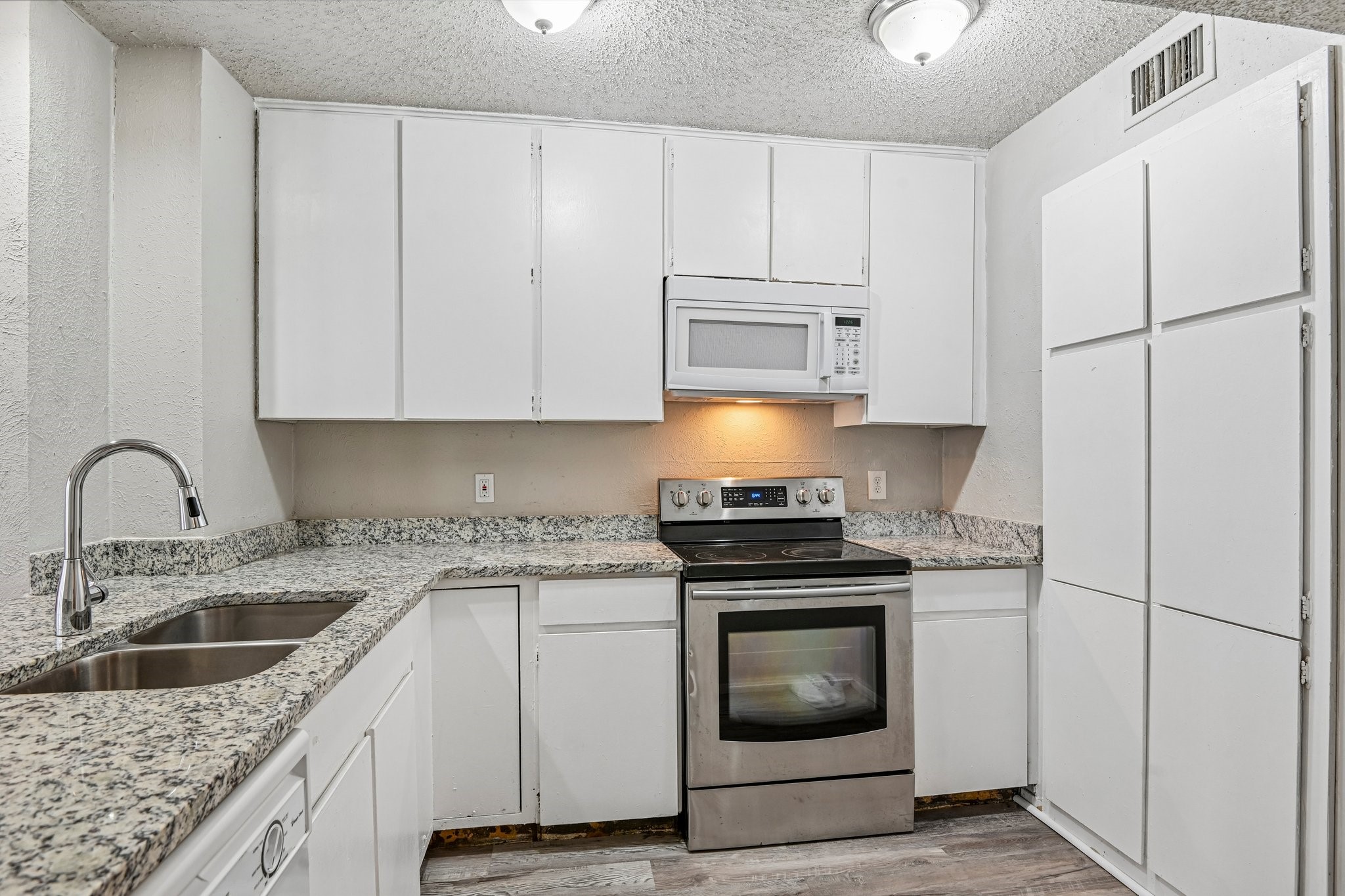 5534 Boca Raton Boulevard Fort Worth TX 76112