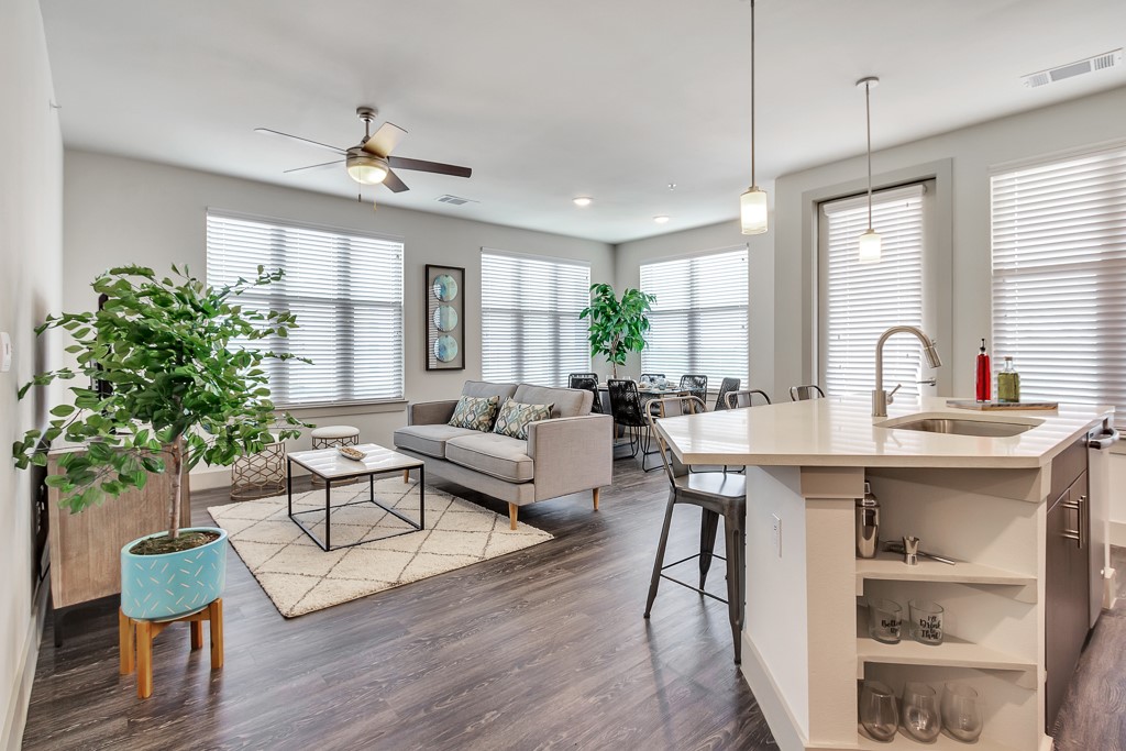 10550 N Central Expressway Dallas TX 75231