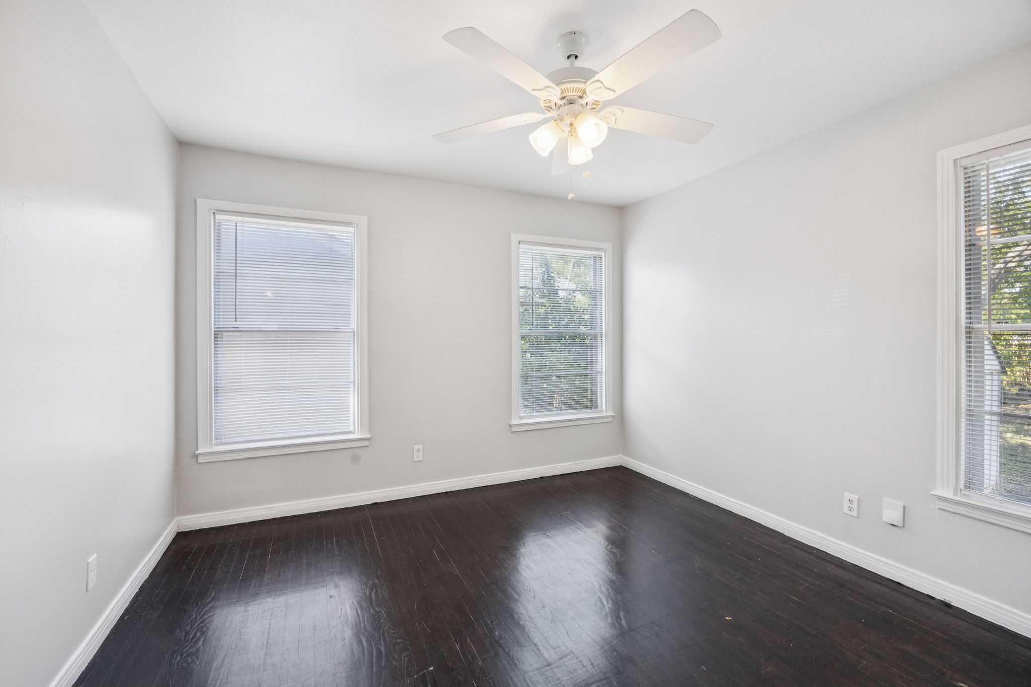 10433 Cayuga Drive Dallas TX 75228