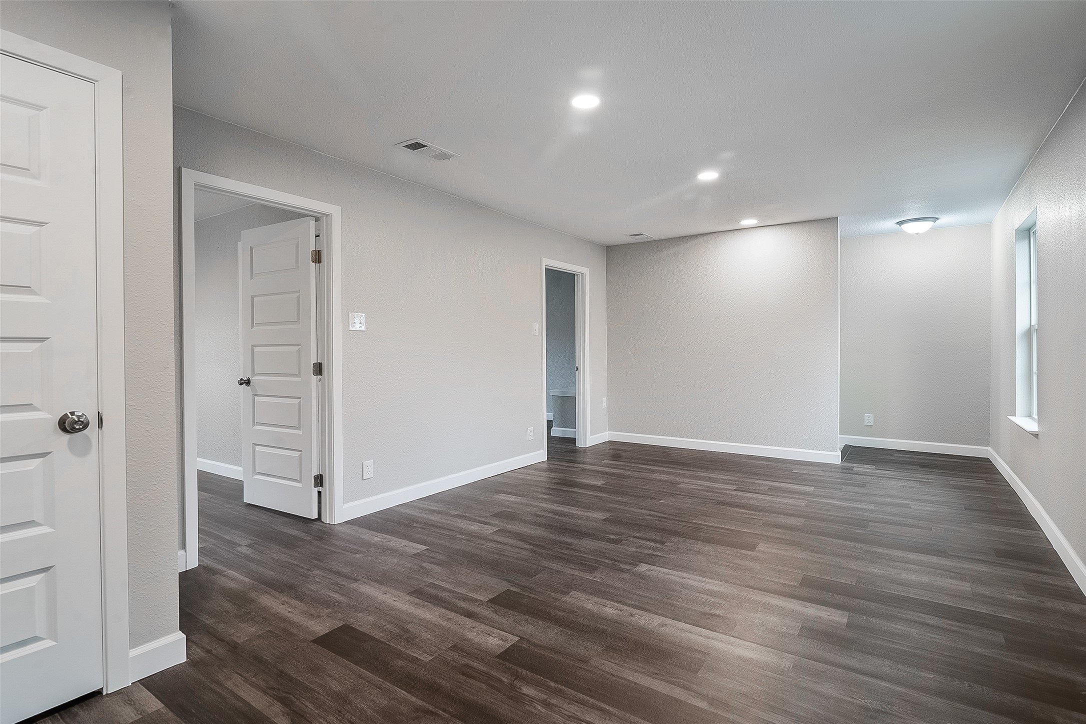 813 S Valentine Drive Sherman TX 75090
