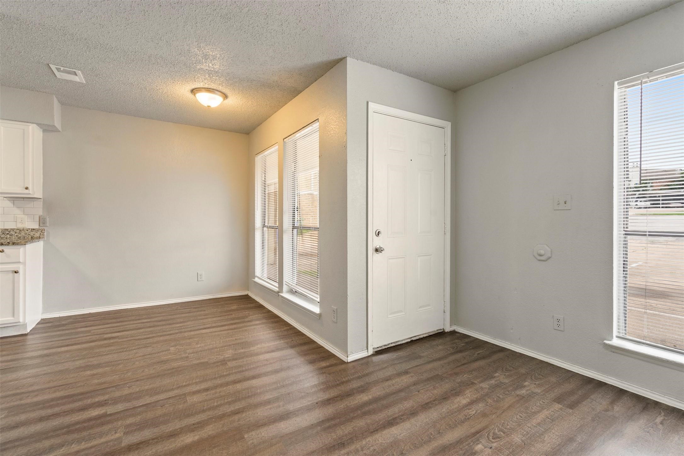 143 Allencrest Drive White Settlement TX 76108