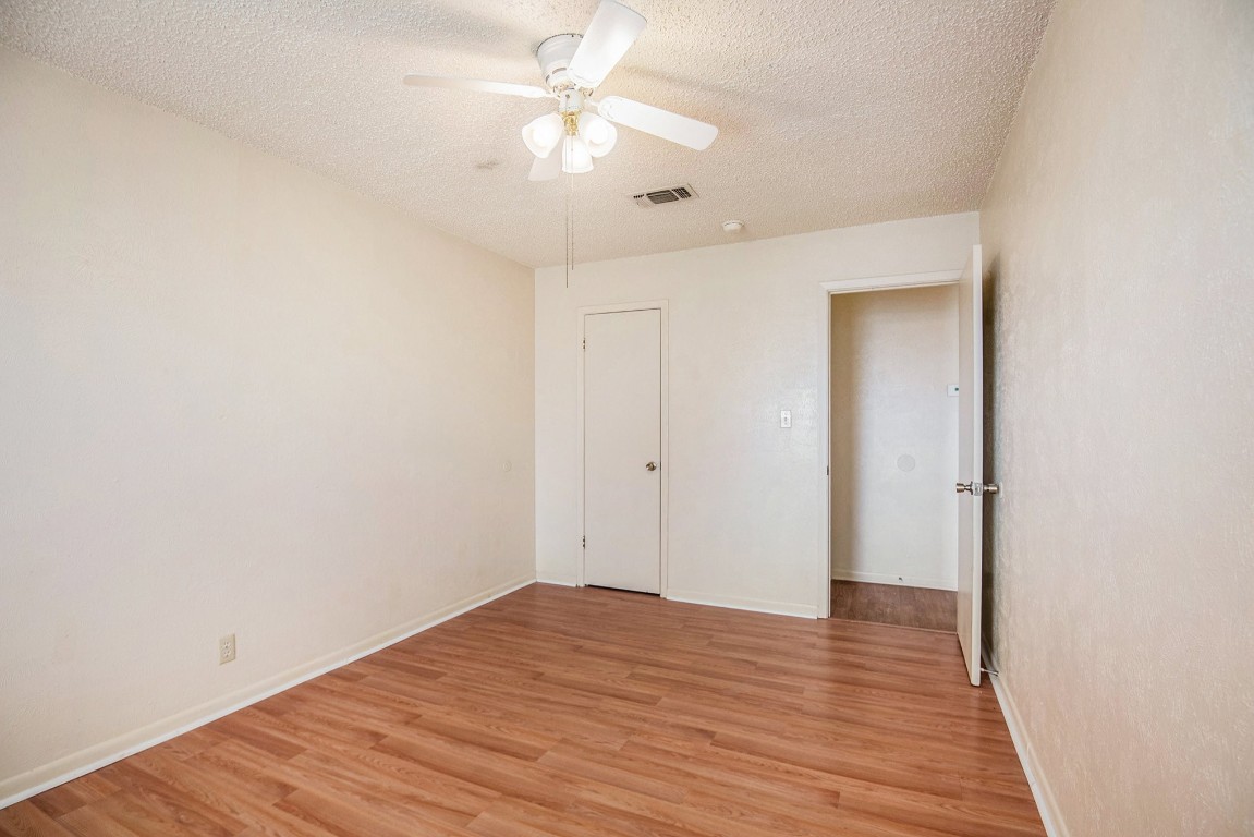 709 Pleasant Manor Burleson TX 76028