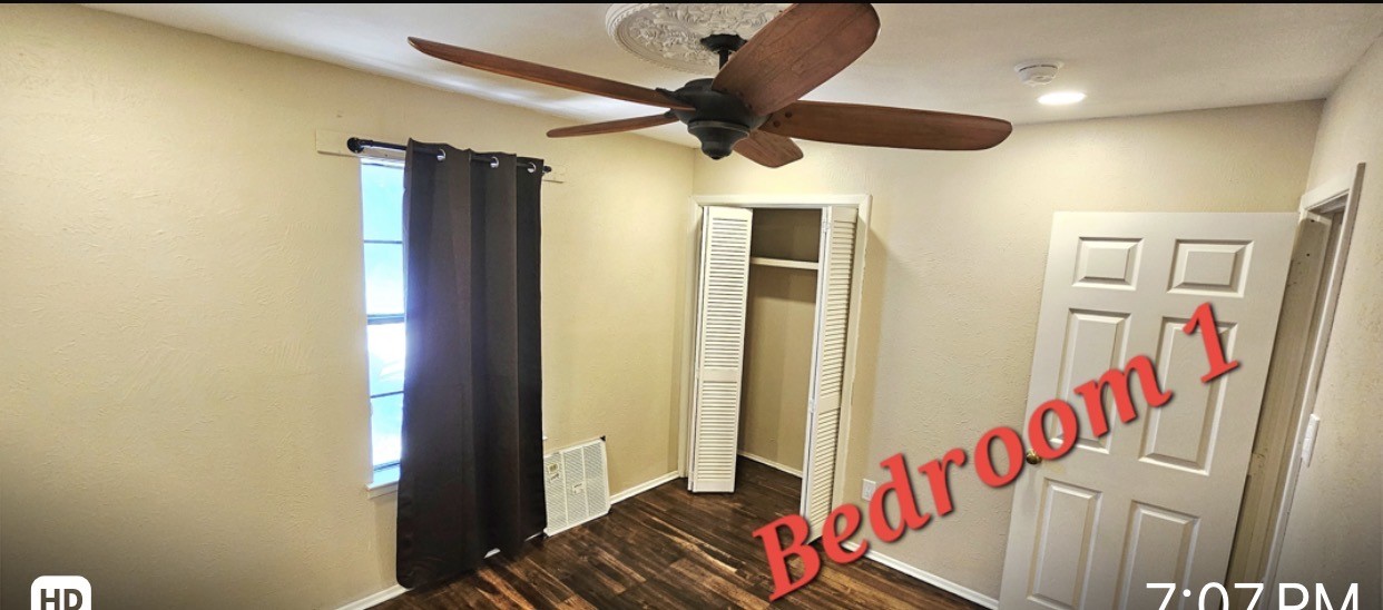 2213 W Jimmydee Irving TX 75060