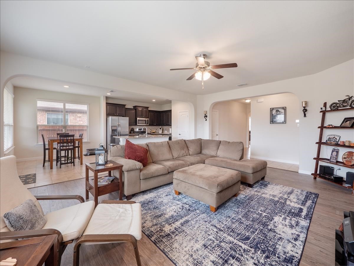 1104 Genola Drive Fort Worth TX 76177