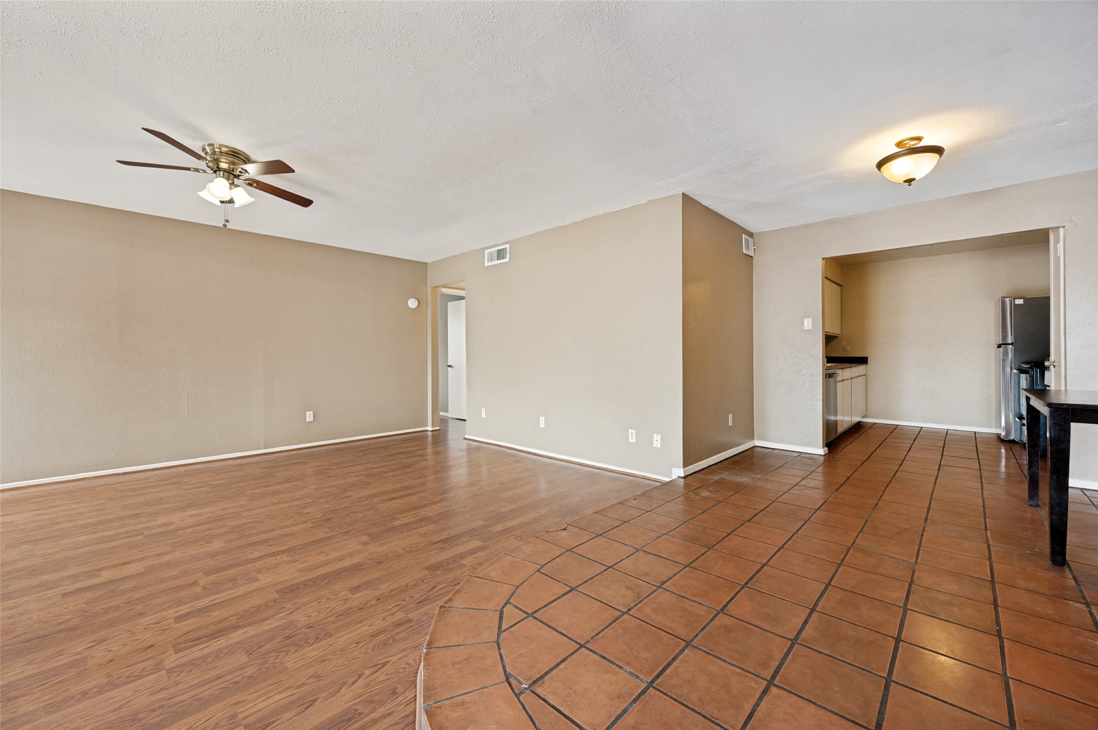 6005 Danbury Lane Dallas TX 75206