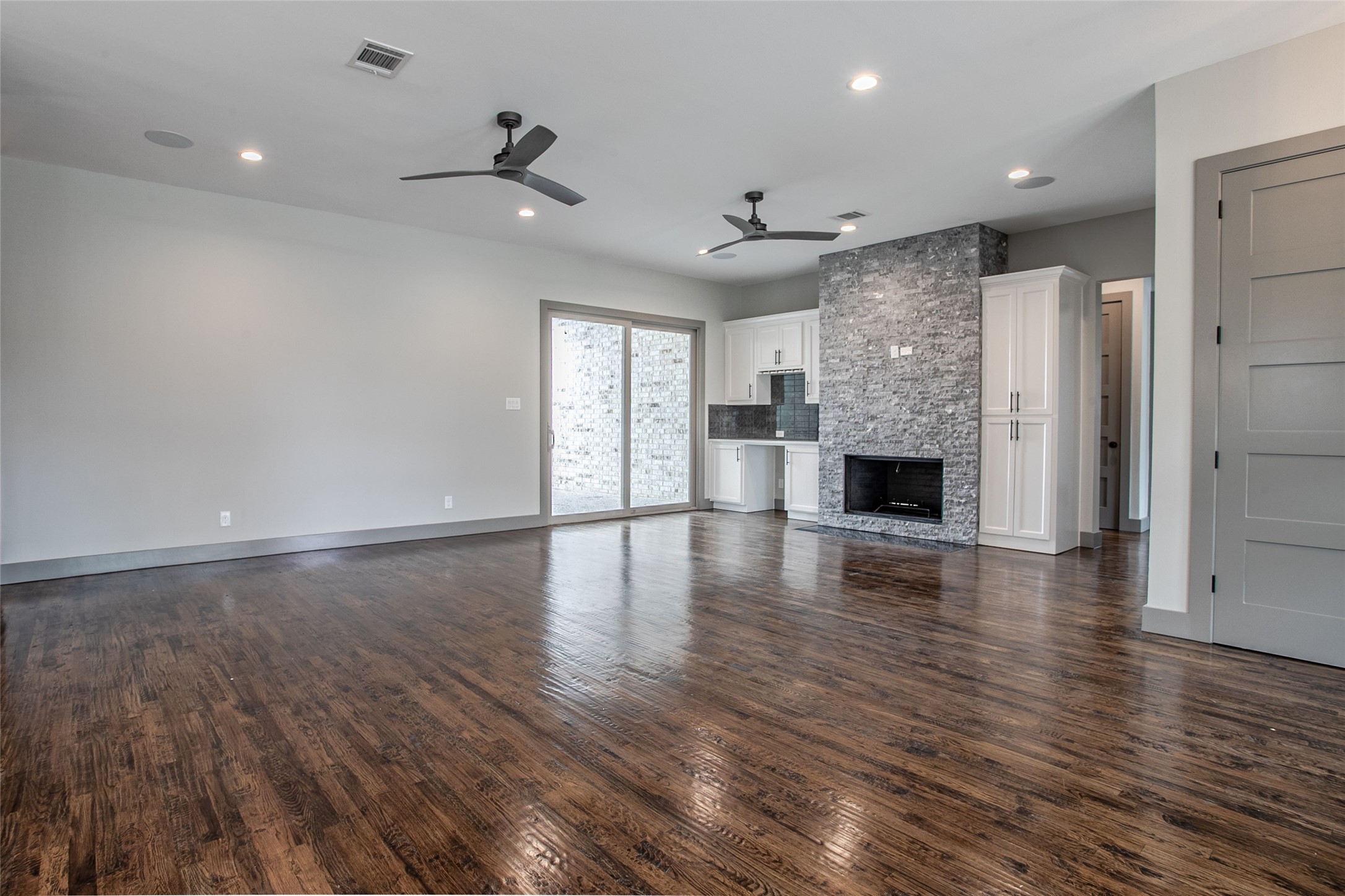 627 Tiffany Trail Richardson TX 75081
