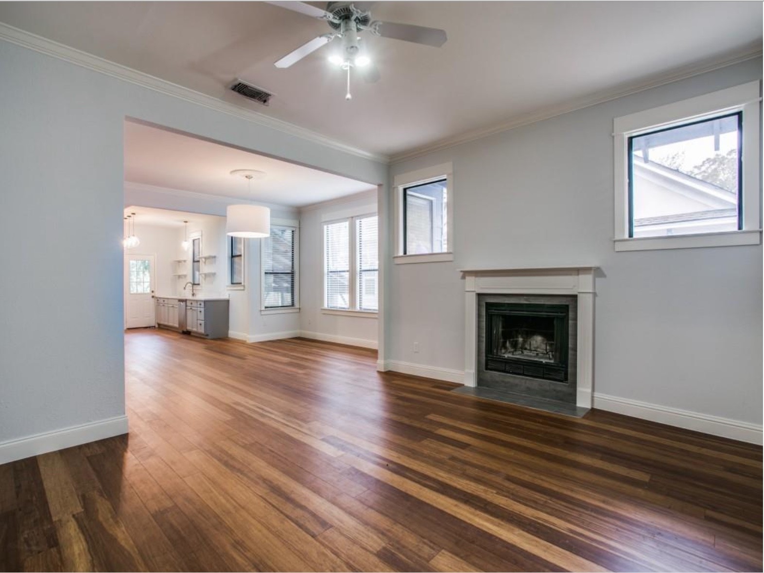 6324 Goliad Dallas TX 75214