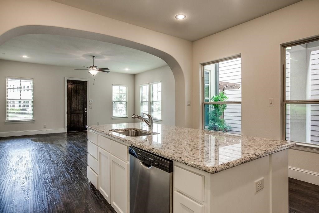 653 Surrey Lane Flower Mound TX 75022