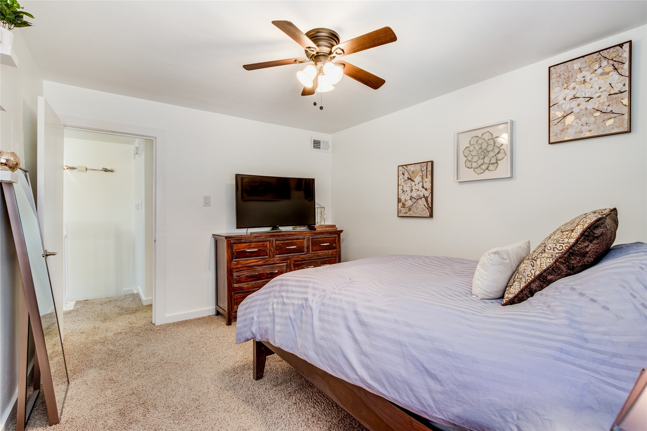 4777 Cedar Springs Road Dallas TX 75219