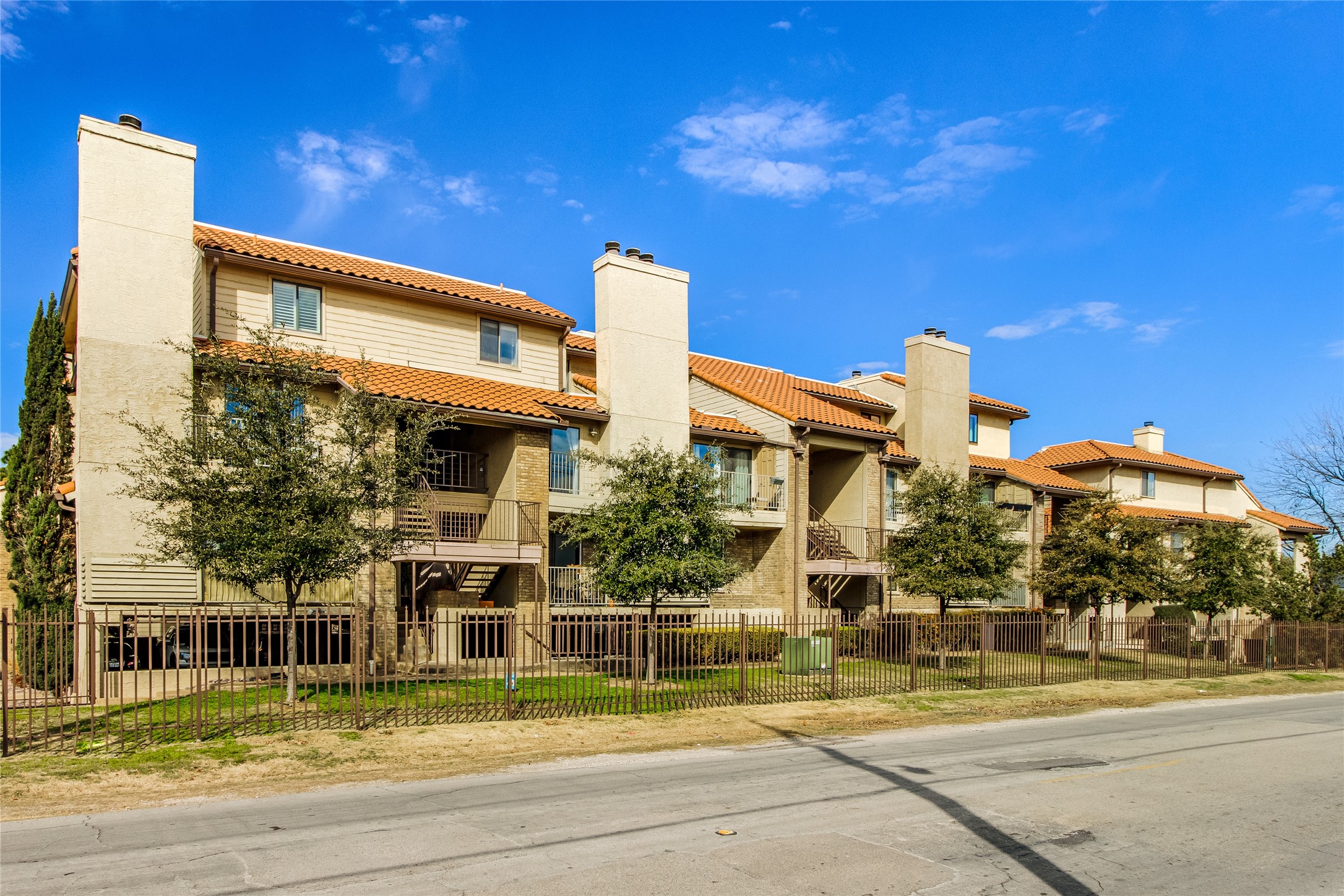 4777 Cedar Springs Road Dallas TX 75219