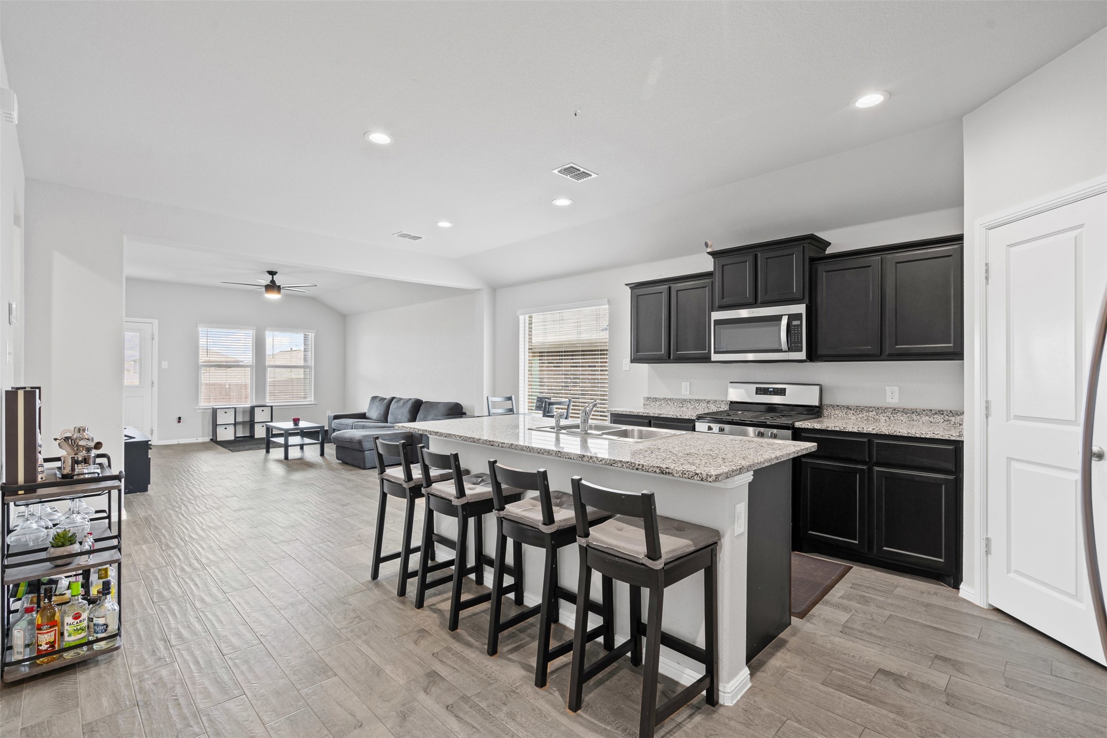 2233 Blythwood Trail Fort Worth TX 76108